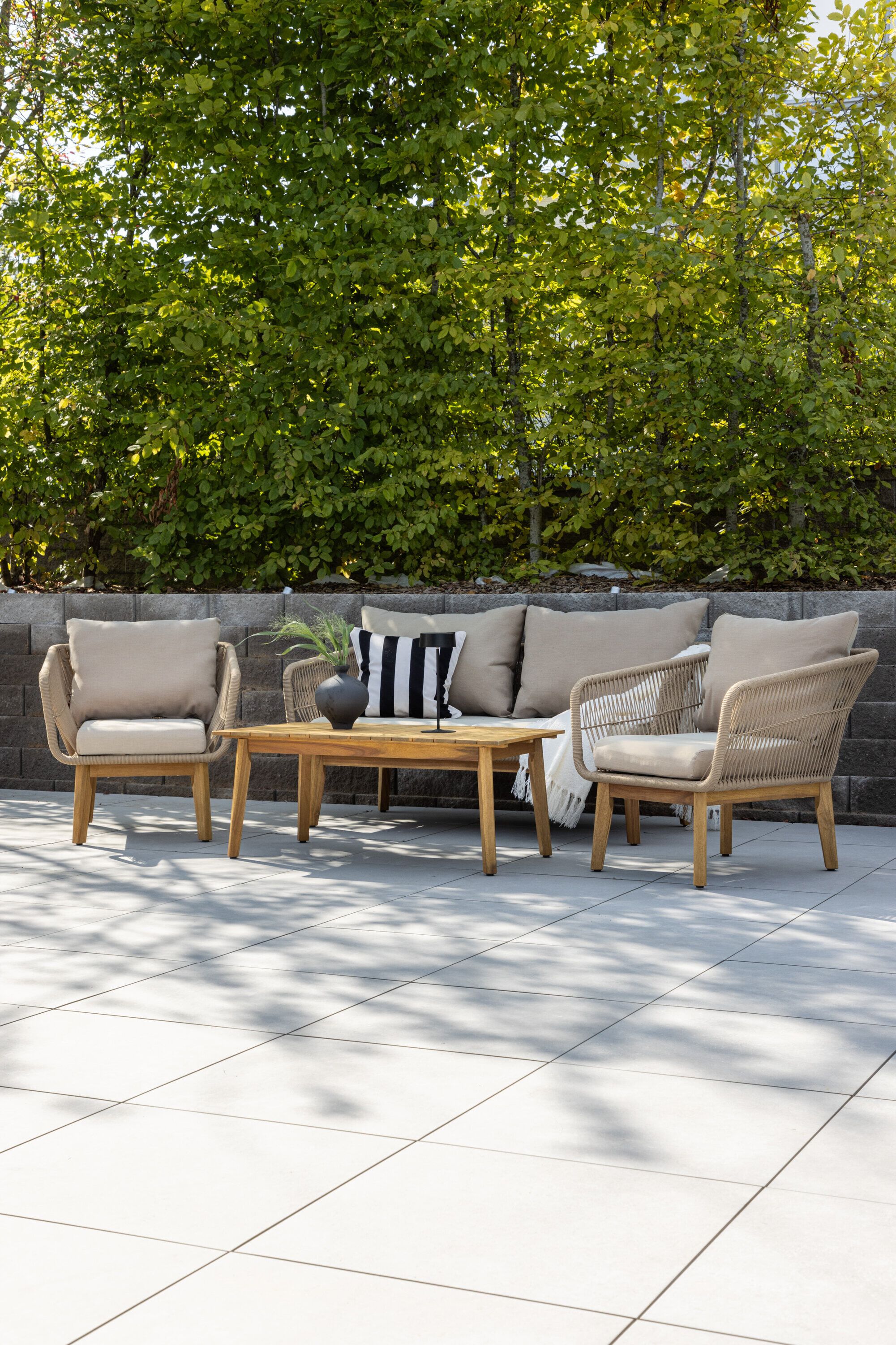 Nohr Chandni Loungeset – Luxe Acaciahouten Lounge in Latte