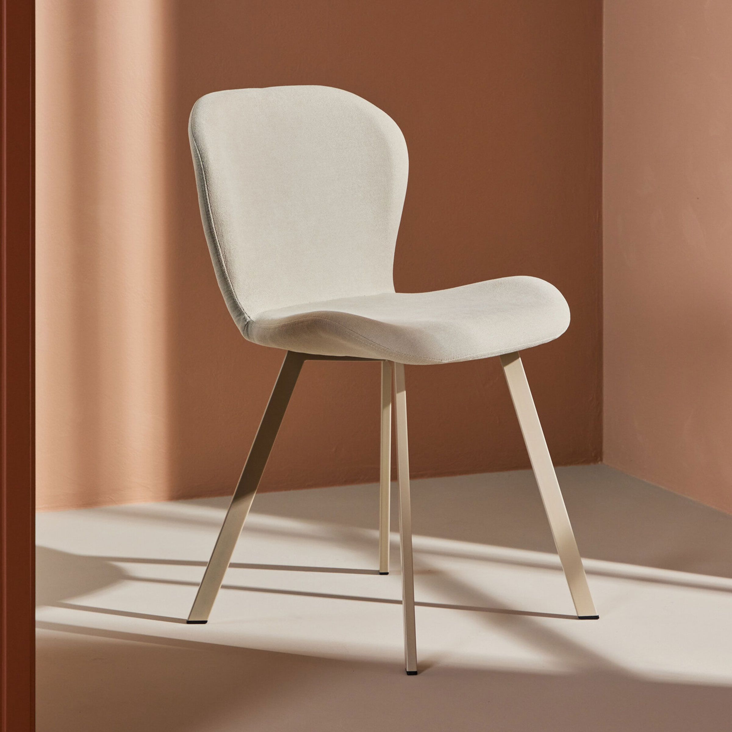 Nohr Corion eetkamerstoel – elegante beige linnenlook in 2‑pak