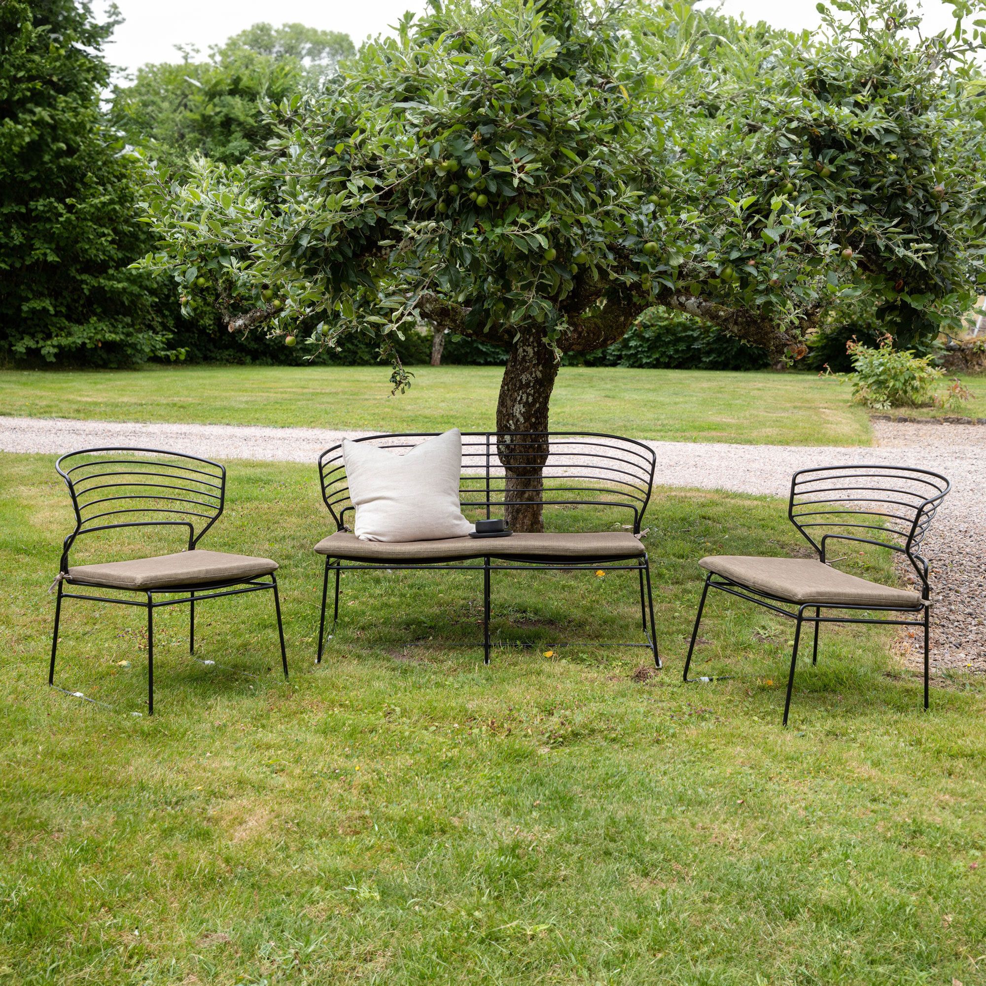 Nohr Daman Loungeset in Zand – Modern Scandinavisch Comfort voor Elk Terras