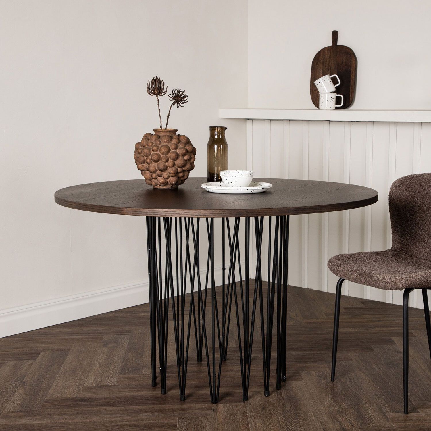 Nohr Danni ronde eettafel 120 cm – stijlvolle mokkakleur voor gezellige diners