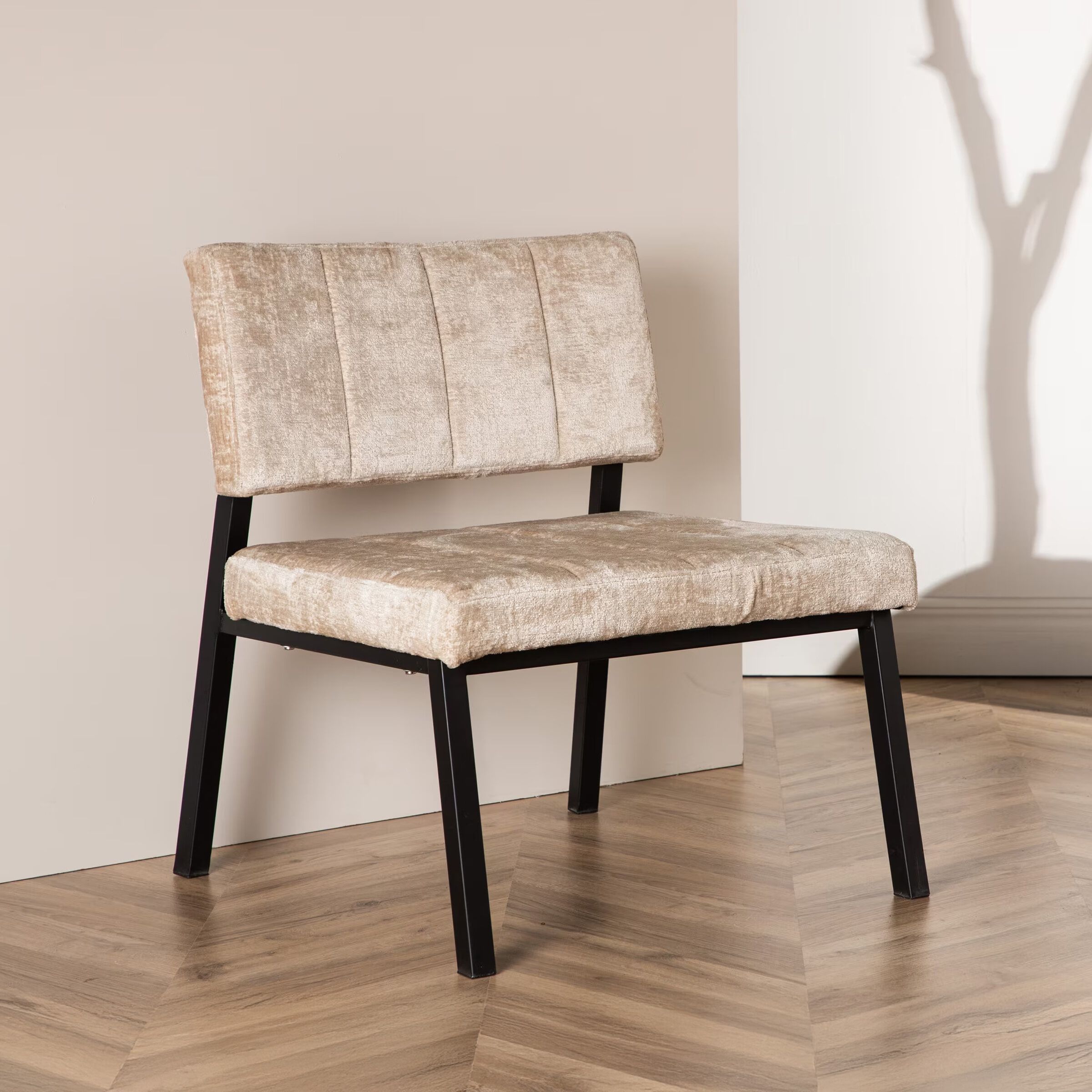 Nohr Delma Fauteuil – Scandinavisch comfort in zacht beige chenille