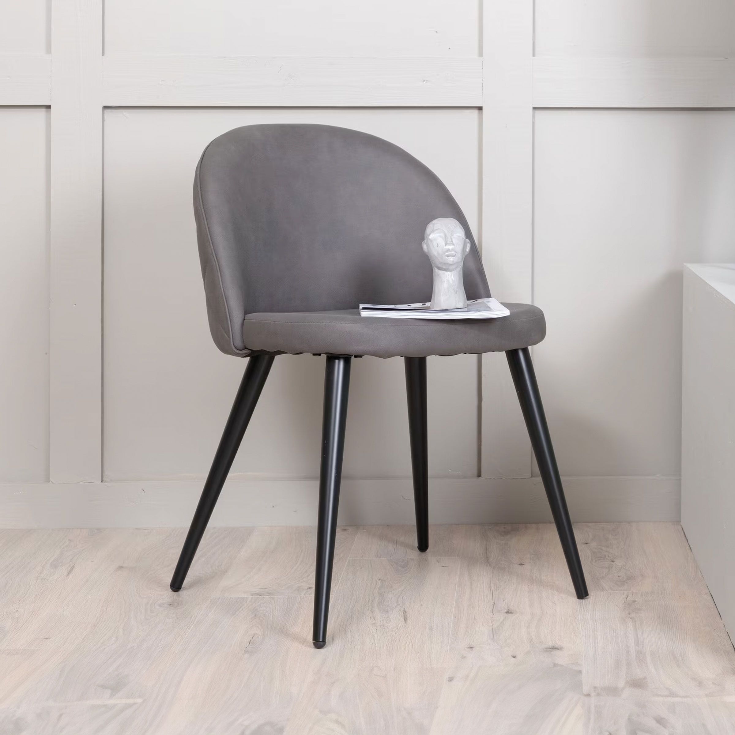 Nohr eetkamerstoel Amon in stijlvol grijs – modern comfort voor elke dining
