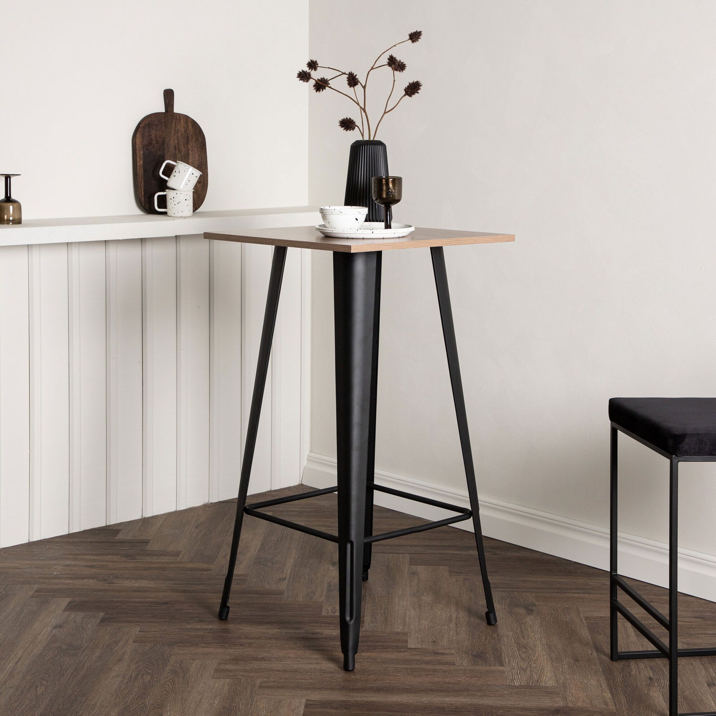 Nohr Jerae Vierkante Bartafel – Compact Design in Walnoot en Zwart