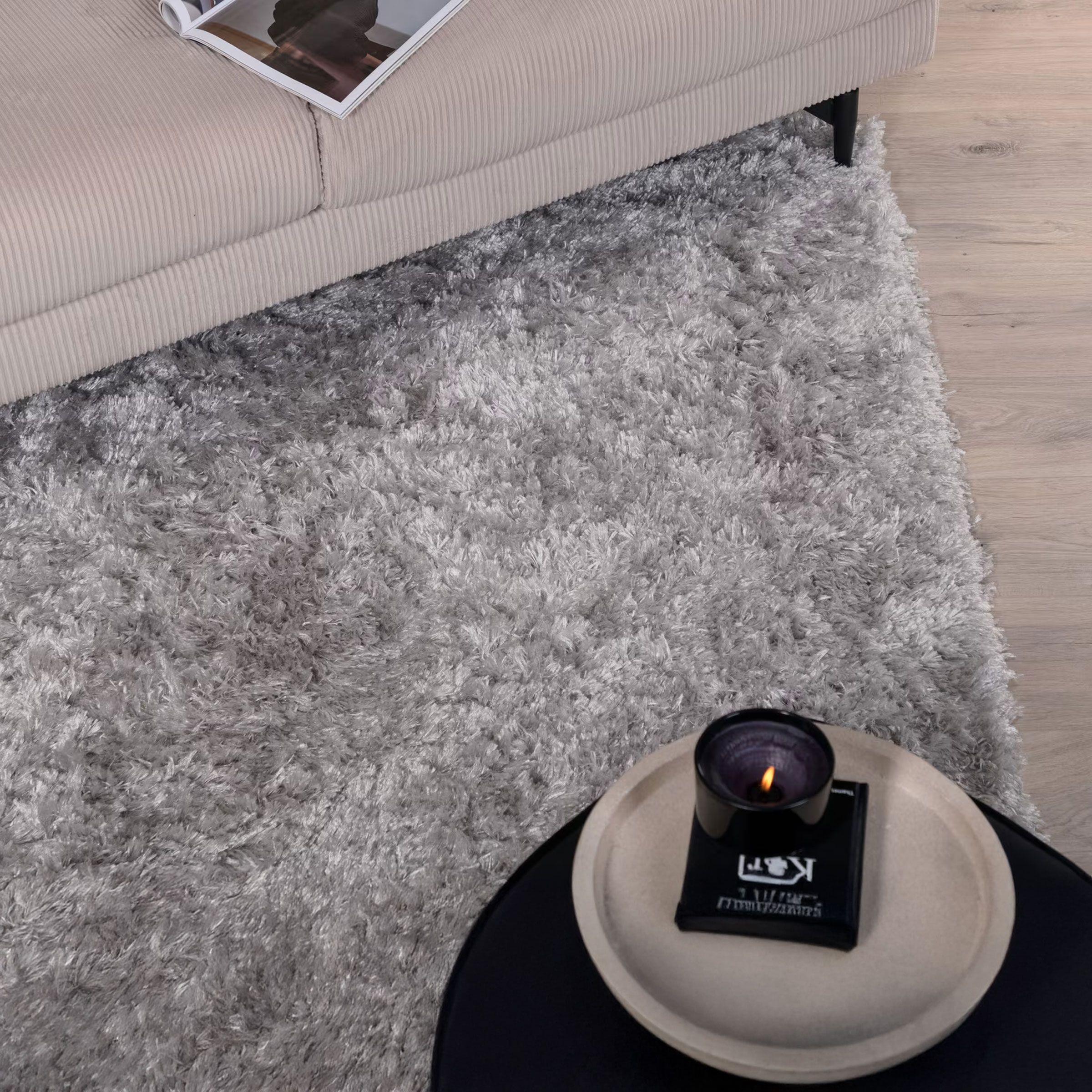 Nohr Kawanda Vloerkleed 160 × 230 cm – Luxe Zilveren Droom voor je Woonkamer