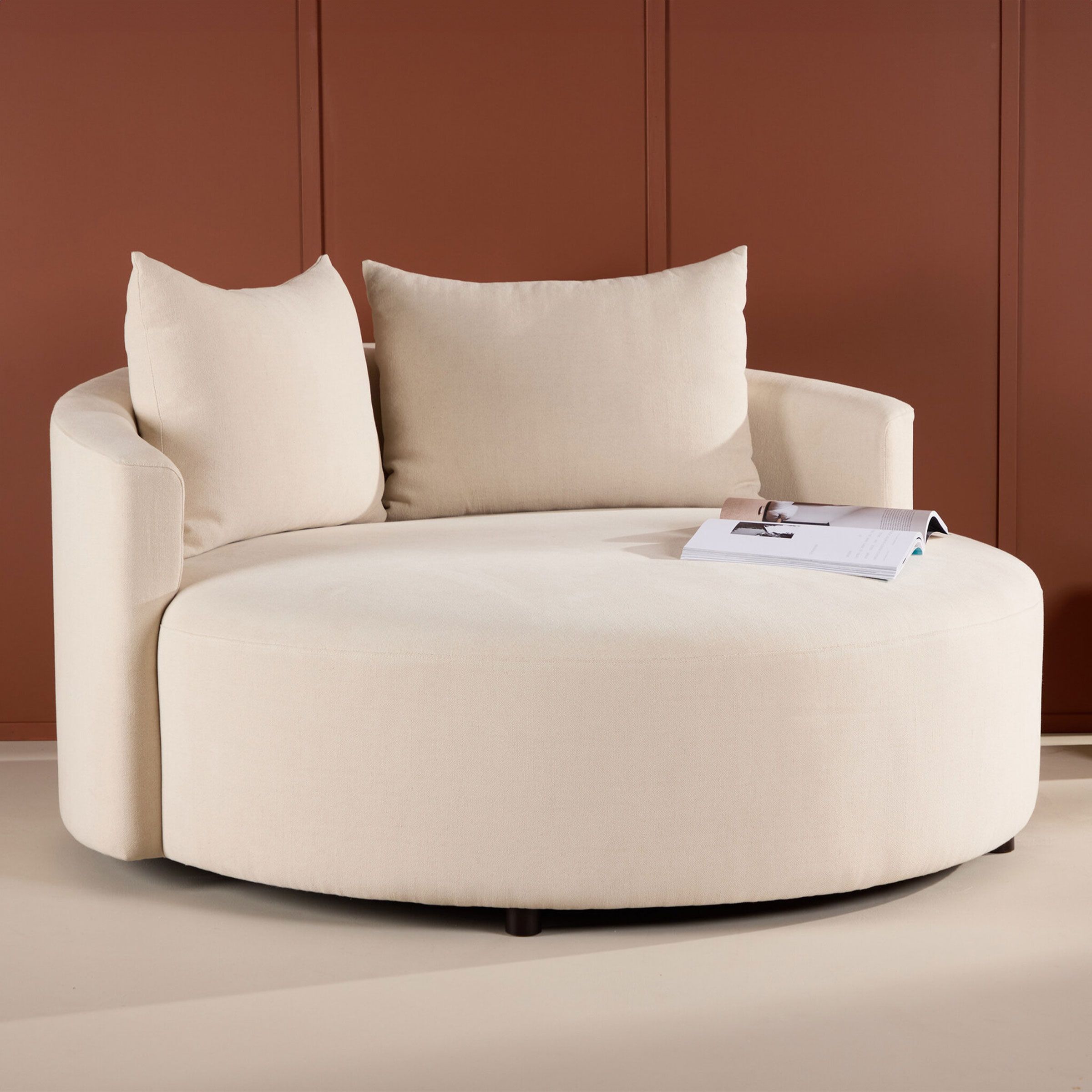 Nohr Keeli Loveseat – Ronde bank in elegante beige linnen