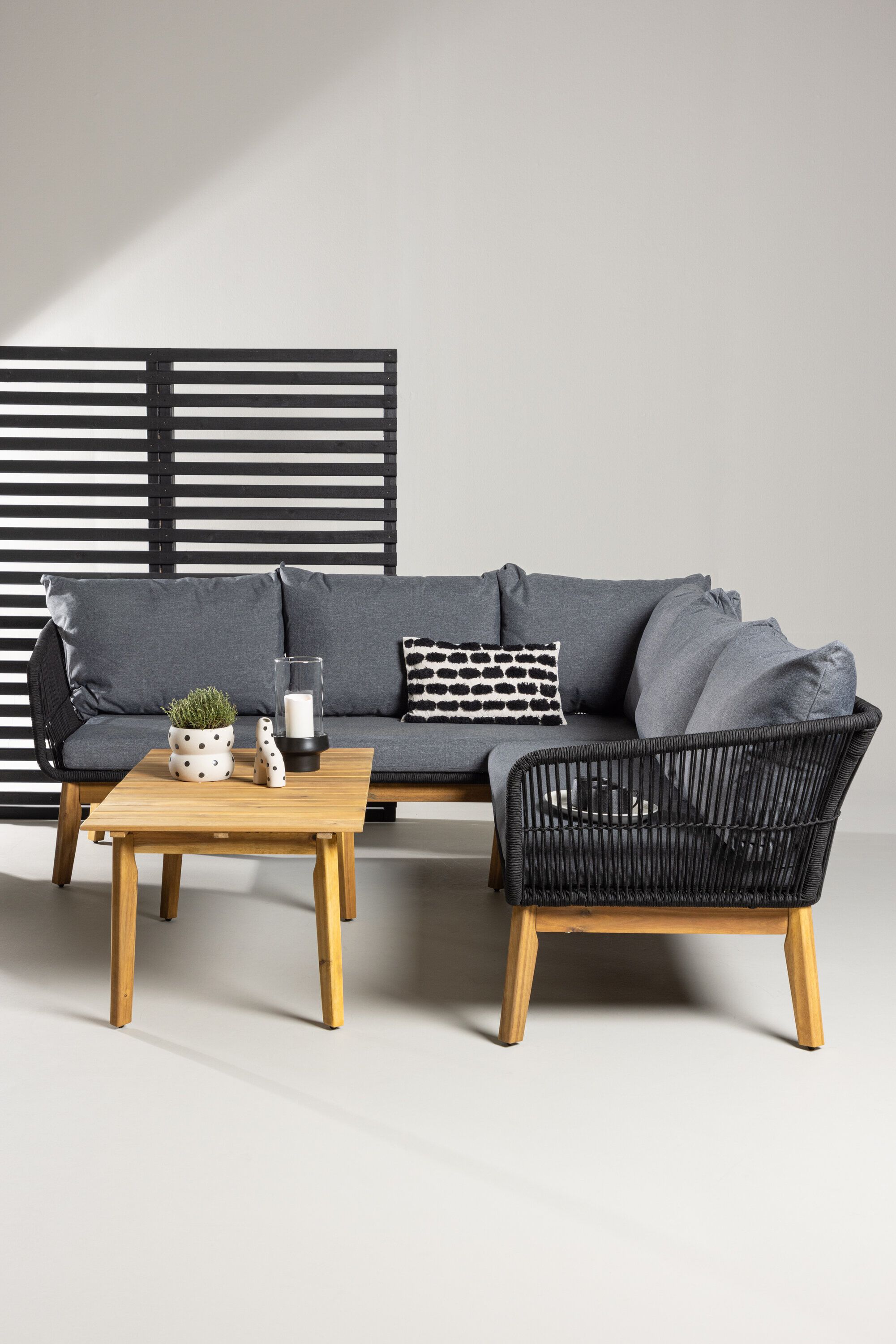 Nohr Loungeset Chandni Acaciahout met Hoekbank en Salontafel – Zwart