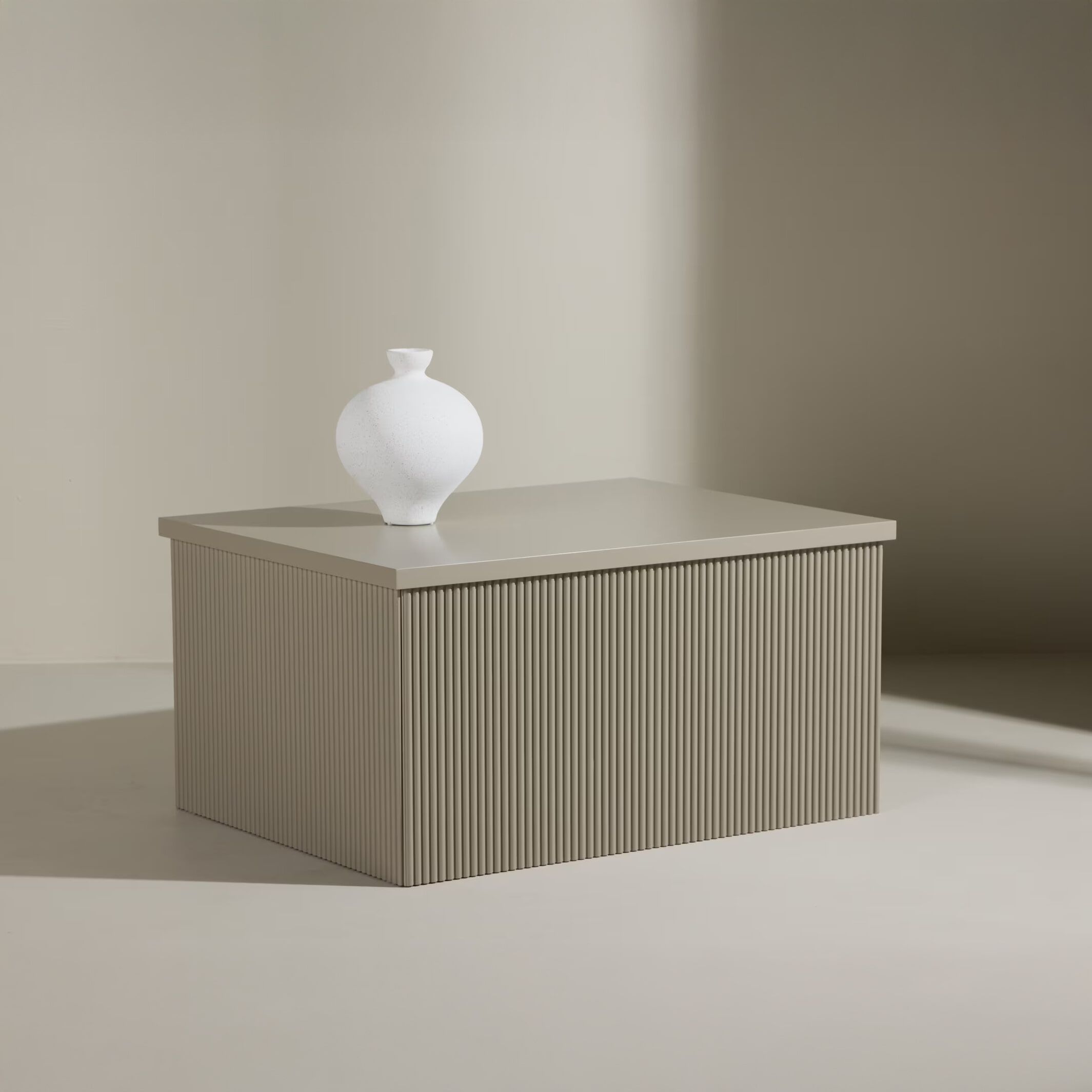 Nohr Mistina bijzettafel – compacte elegantie in neutraal beige (80×60 cm)