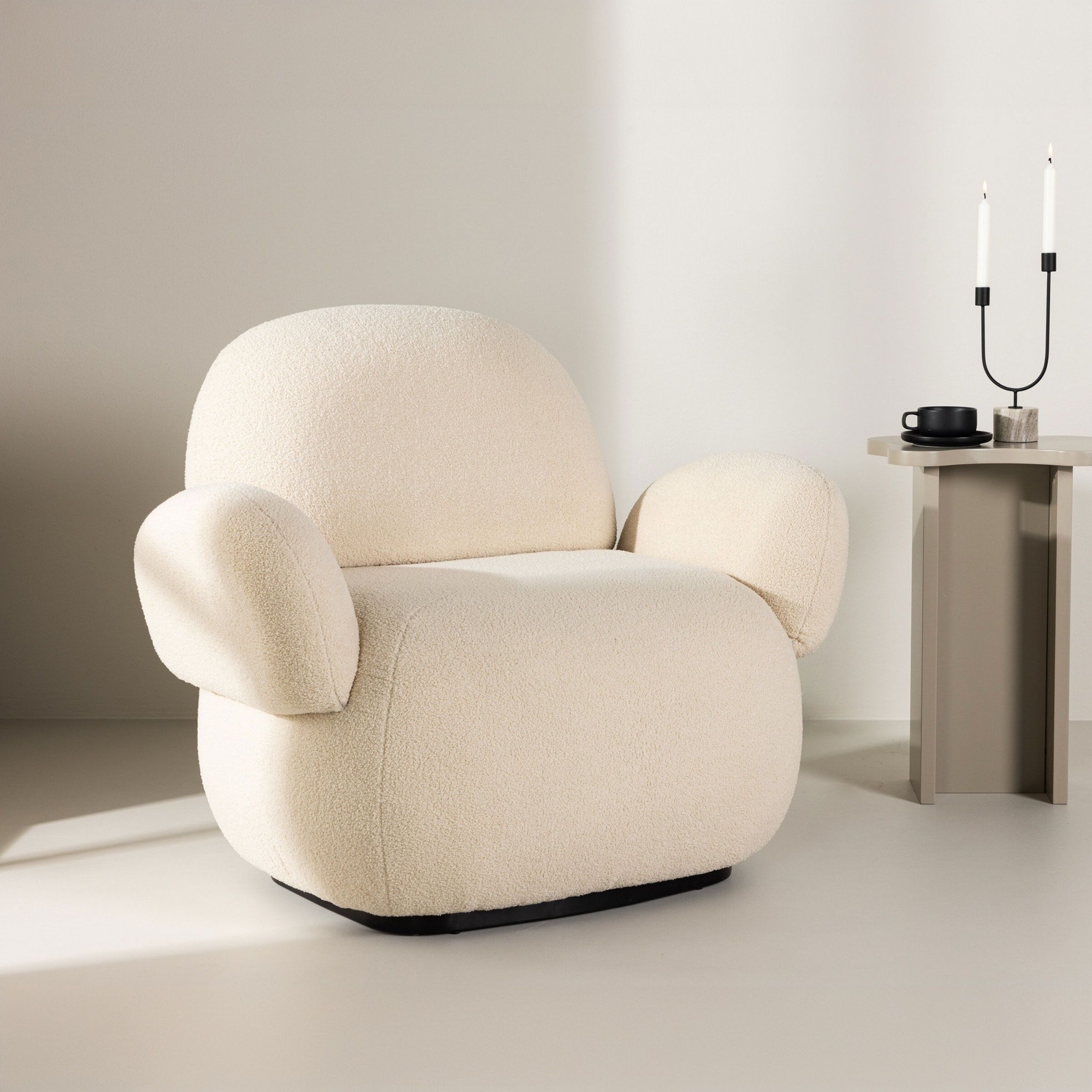 Nohr Ninamarie Chenille Fauteuil – Elegante Beige Comfortstoel