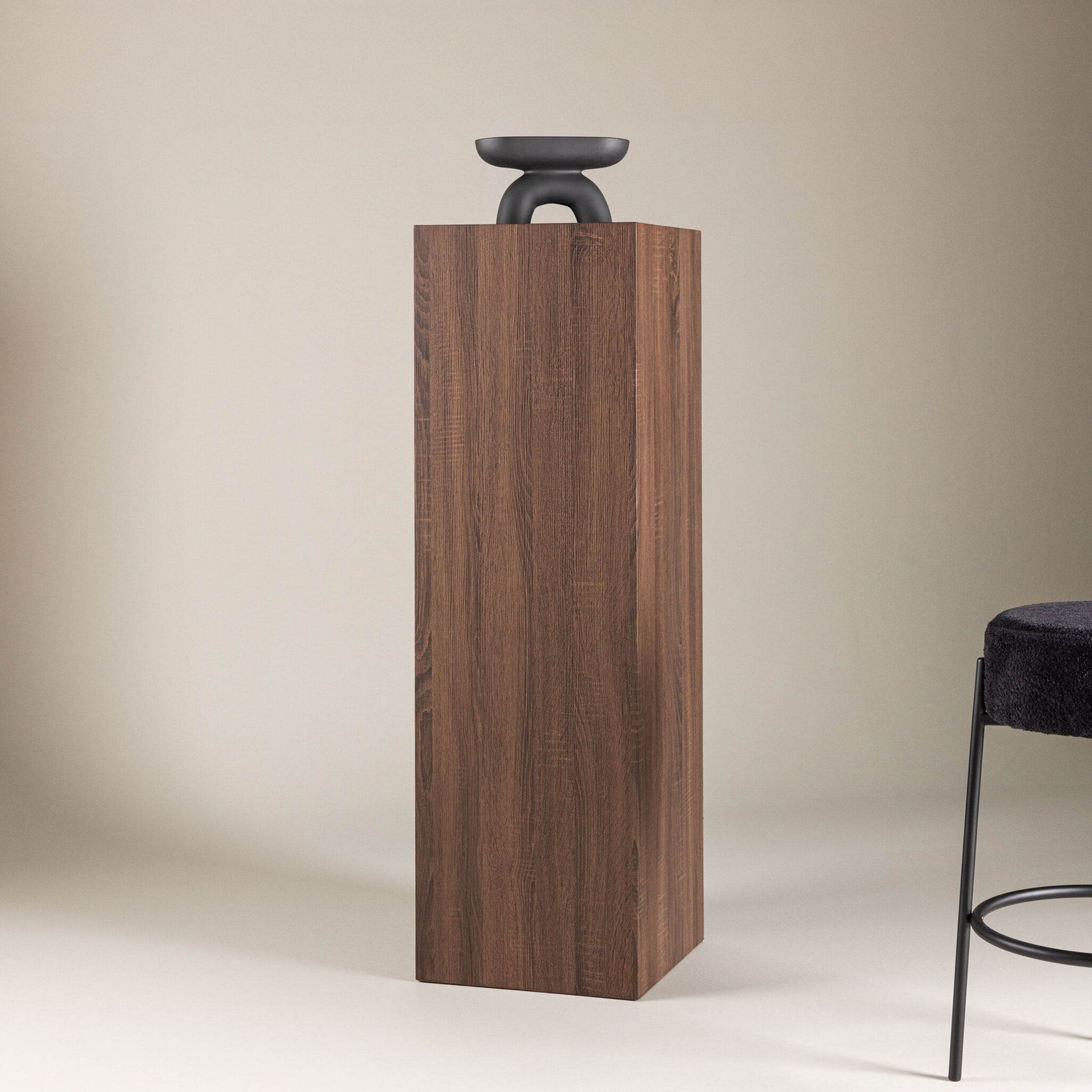 Nohr Nykole Zuil – 130 cm bruine bijzettafel