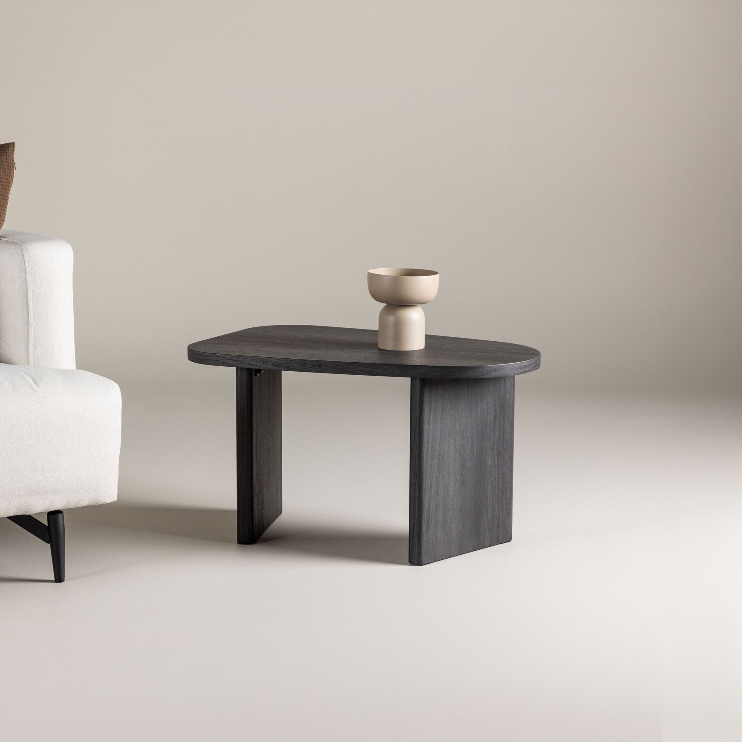 Nohr Organische Salontafel Jenea – Strak zwart MDF, 70 cm × 45 cm