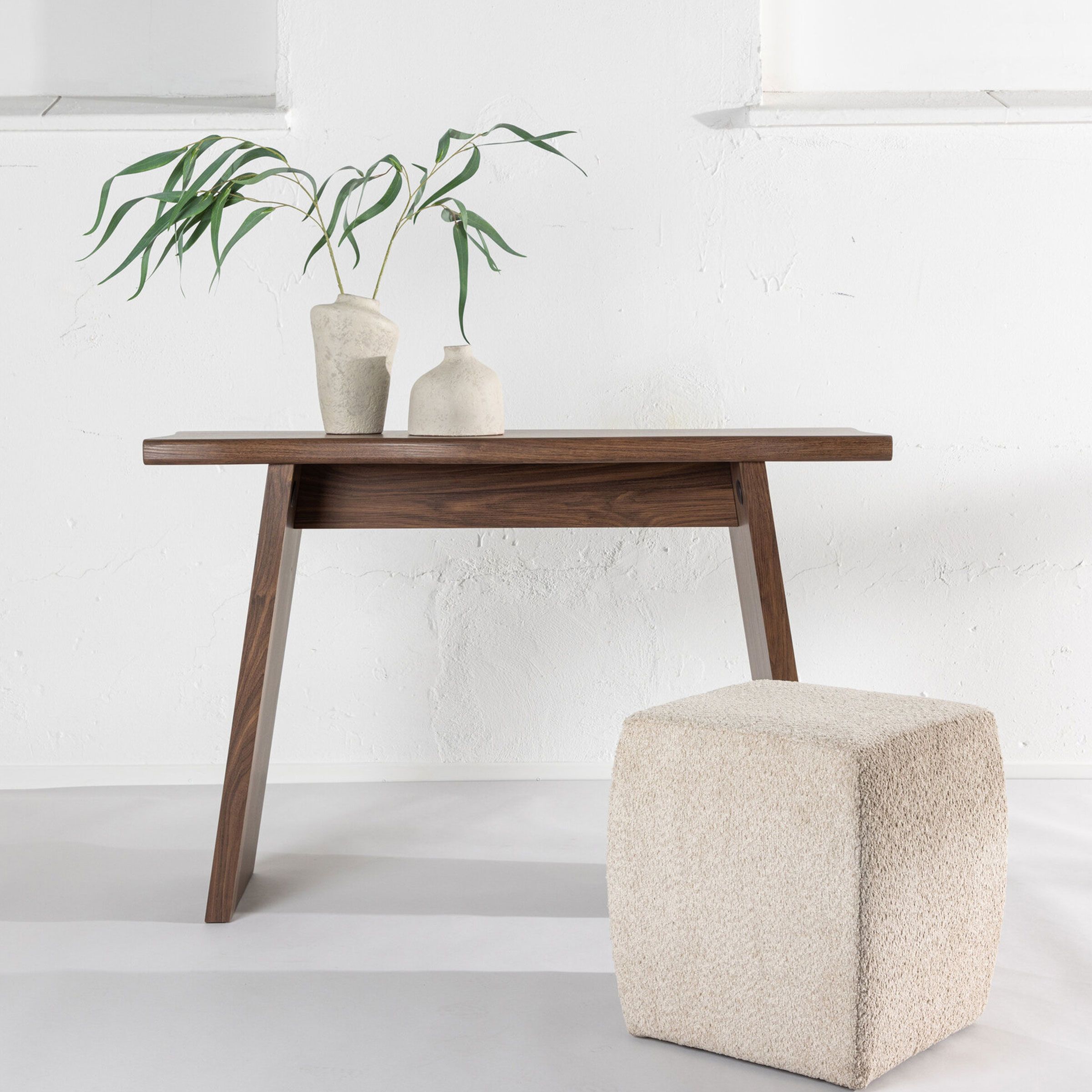 Nohr Organische Sidetable Darrnell – Walnoot MDF, 120 × 40 cm