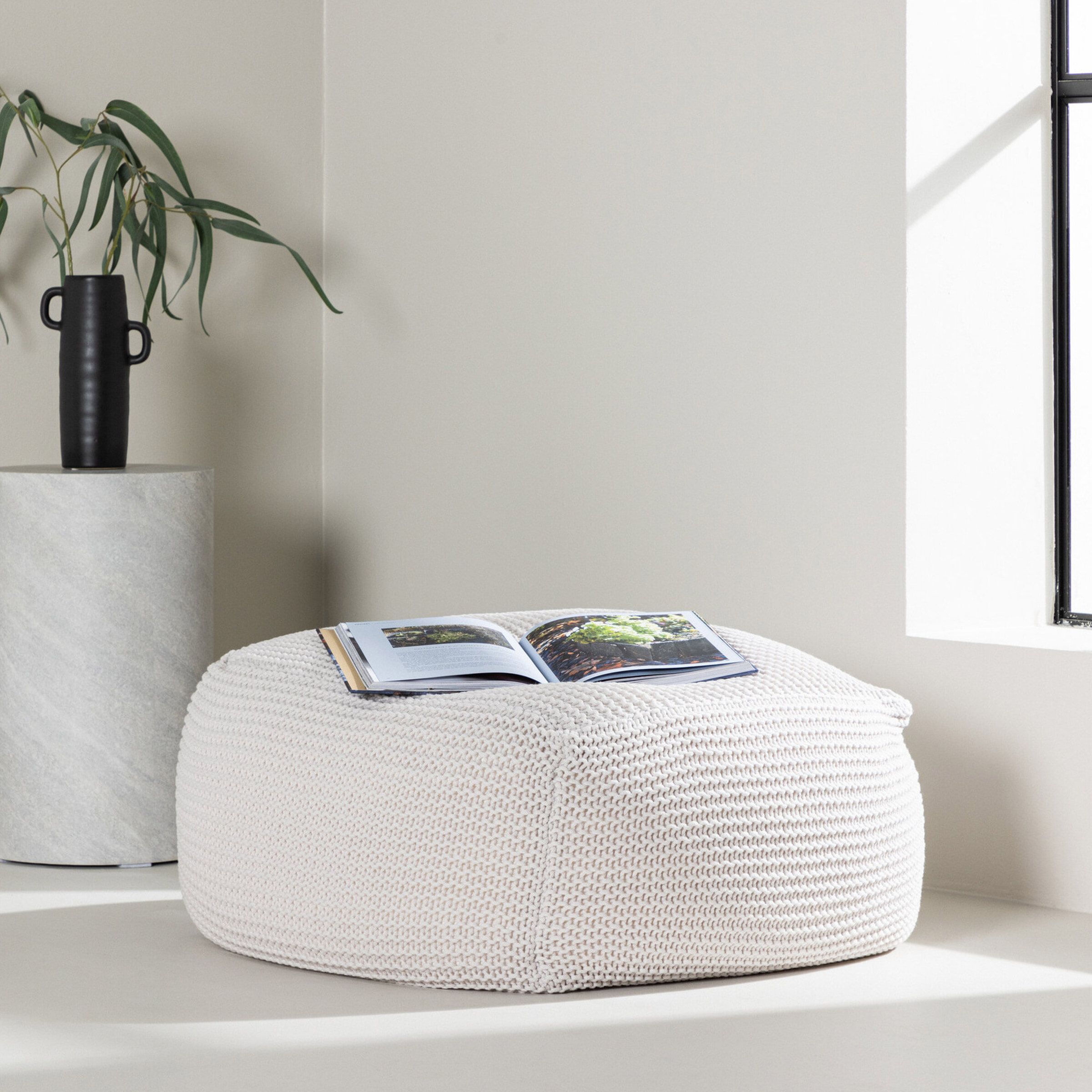 Nohr Poef Keyla Geweven – Luxe zitcomfort in romige Crème