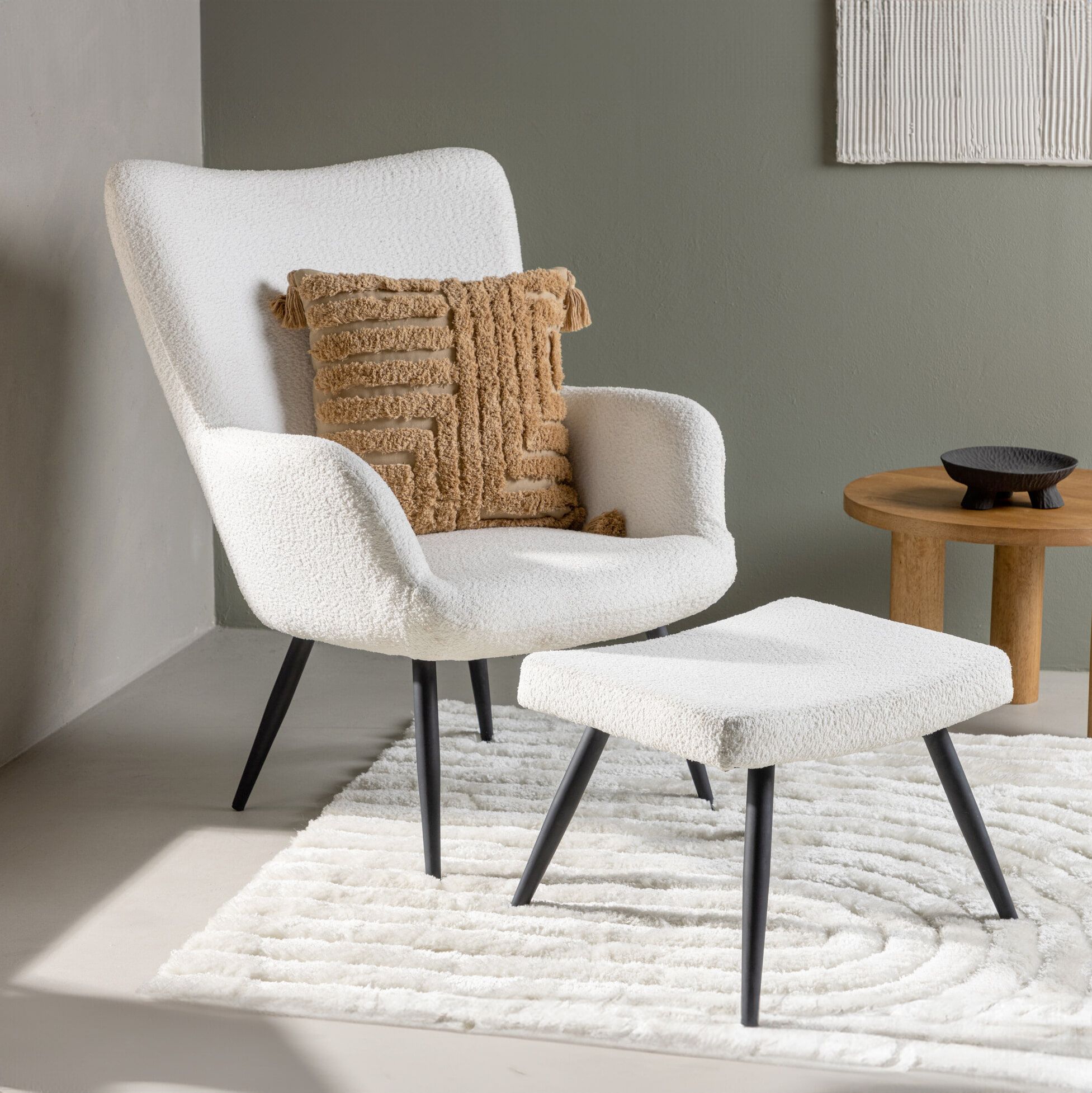 Nohr Shaguana Fauteuil in Wit met Bijpassende Voetbank – Luxe en Comfort voor je Woonkamer