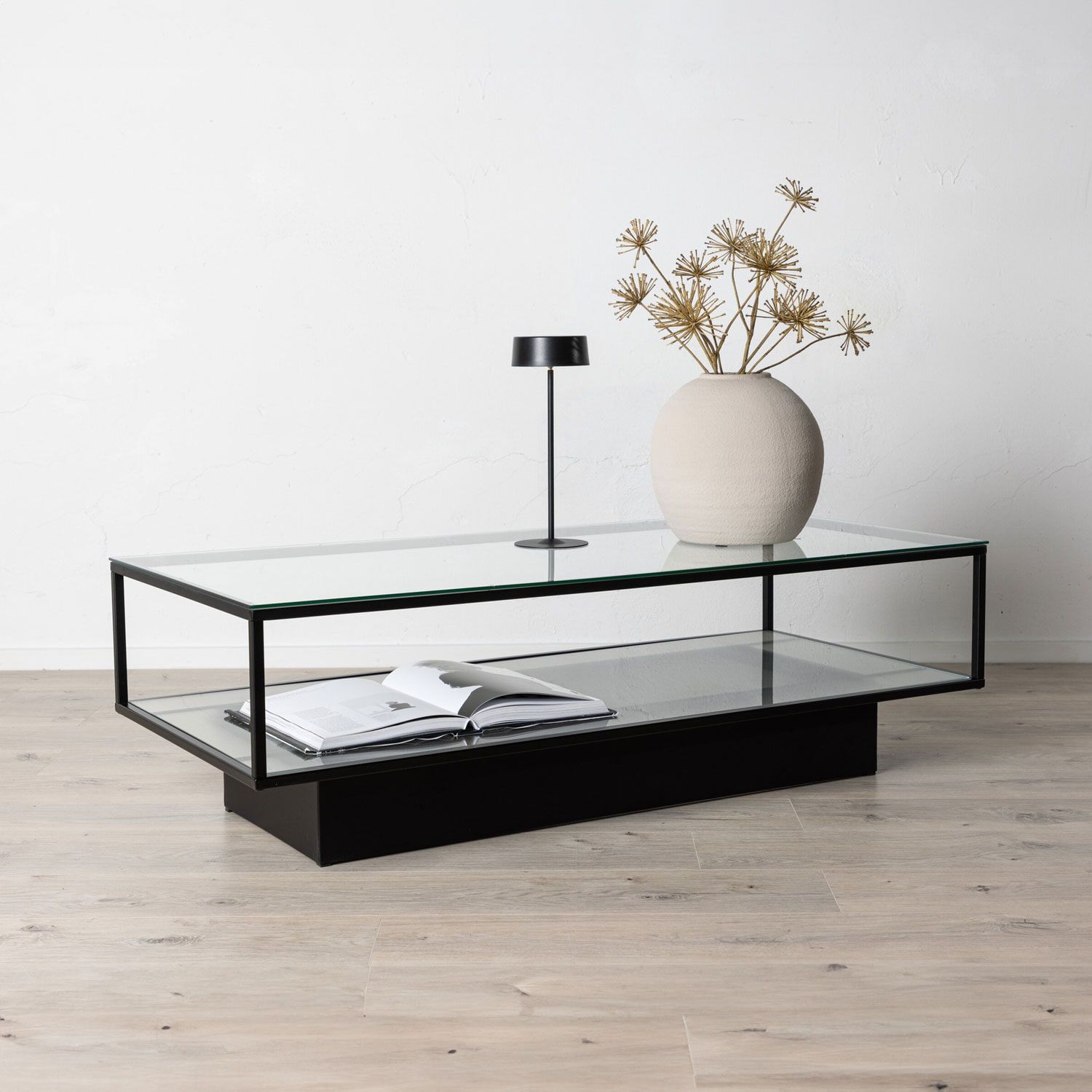 Nohr Sheema Salontafel – Modern Glazen Tafel met Zwart Staalonderstel