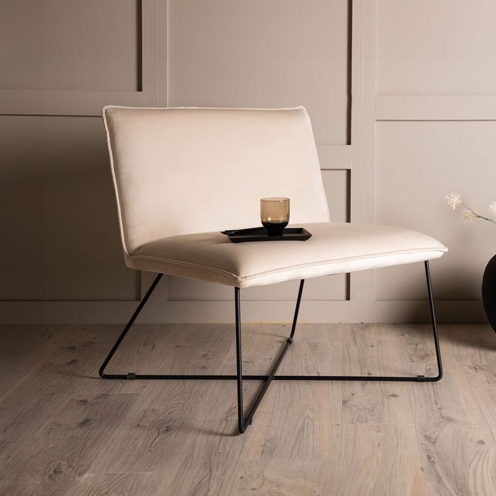 Nohr Tindra Velvet Fauteuil – Luxe Beige Fluweel voor het Moderne Interieur