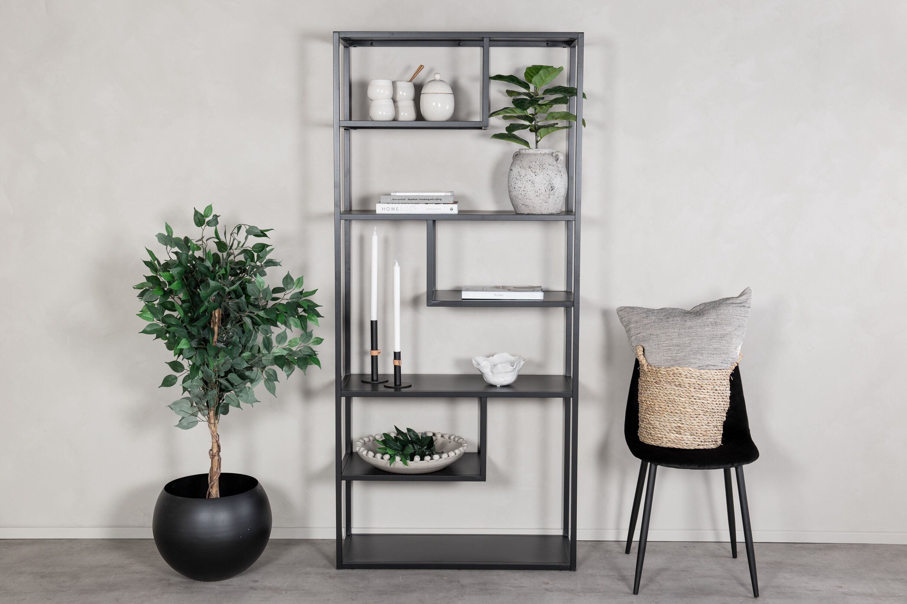 Nohr Wandrek Keonte – Zwart, 190 cm hoog, industrieel design voor elke ruimte