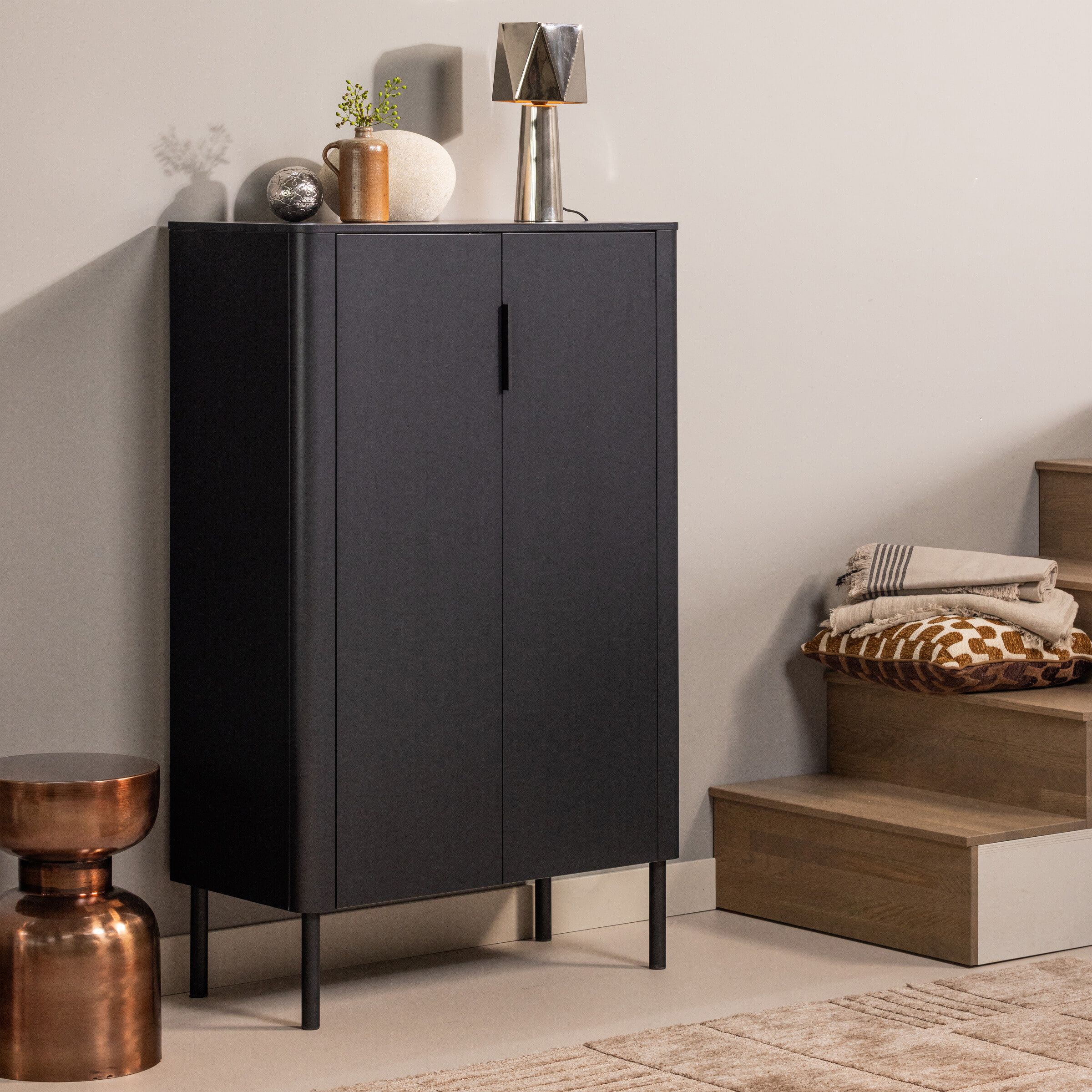 Opbergkast Gunnar van WOOOD – Strak Mat Zwart Design