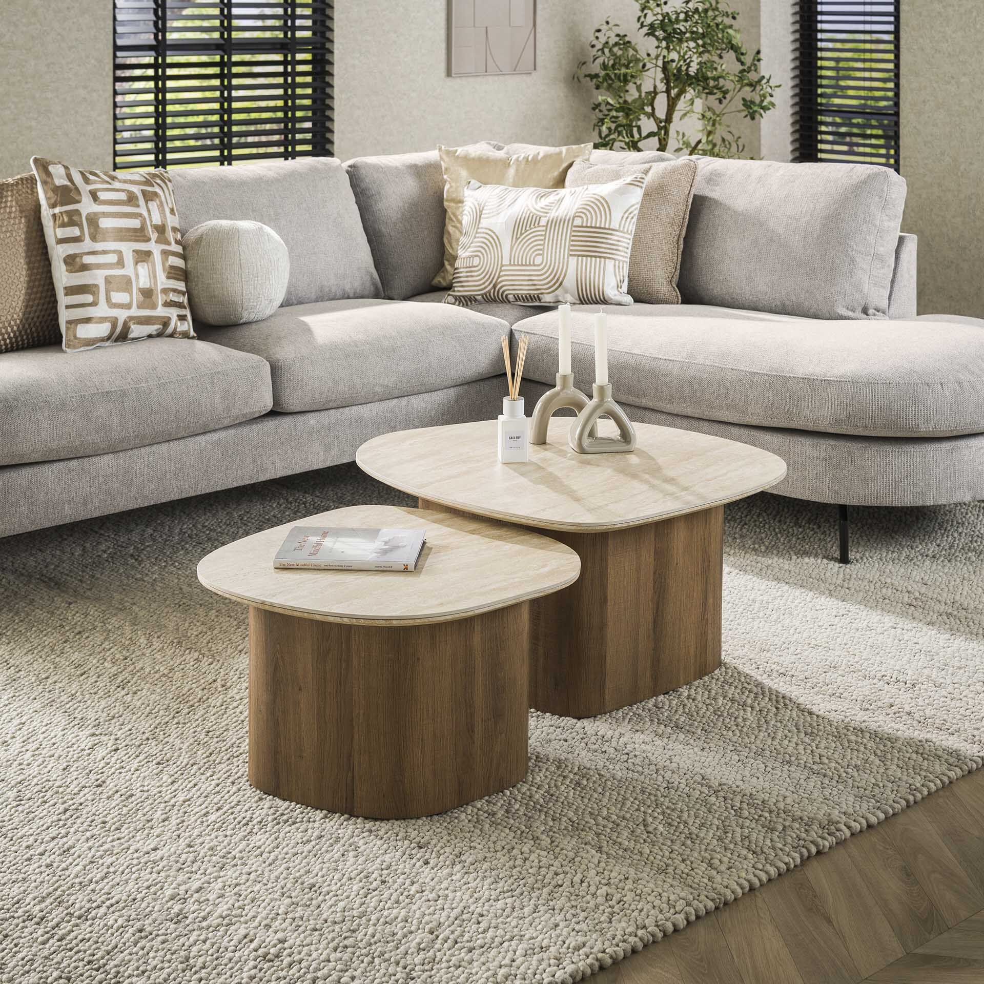 Organische Salontafelset Laycie van LifestyleFurn – Keramiek in Travertinlook (2‑delen)