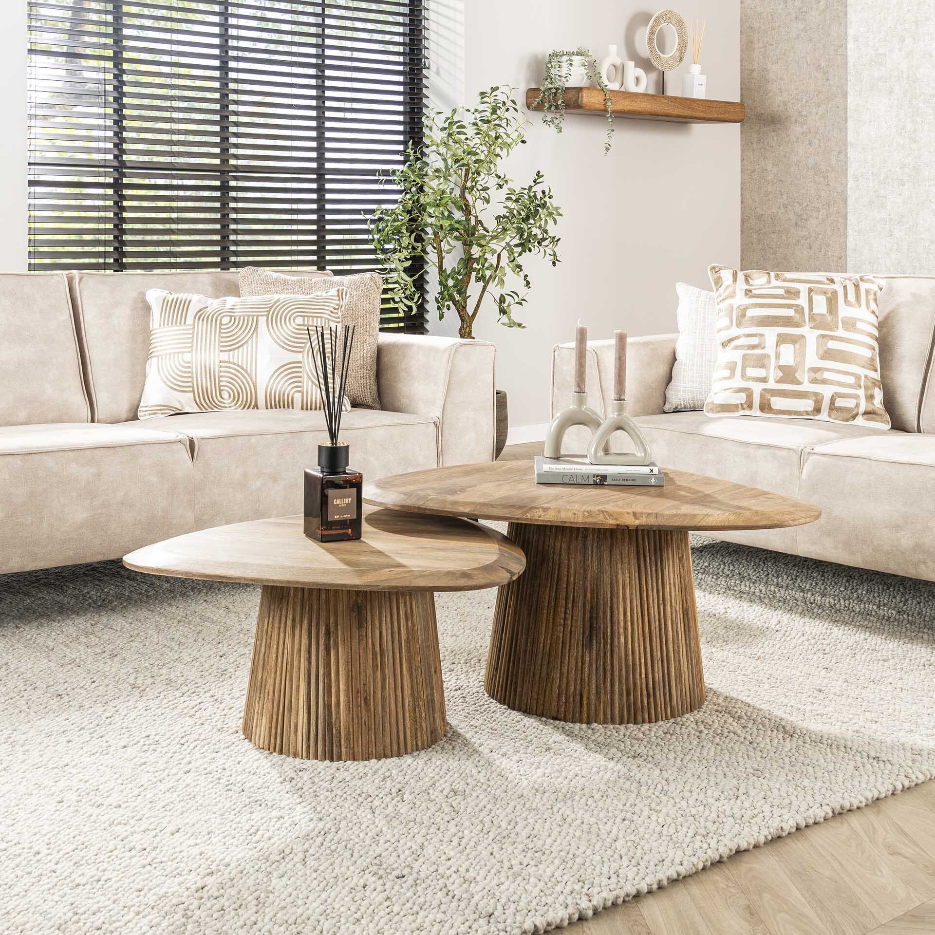 Organische Salontafelset Sharmila van LifestyleFurn – Wave design in mangohout