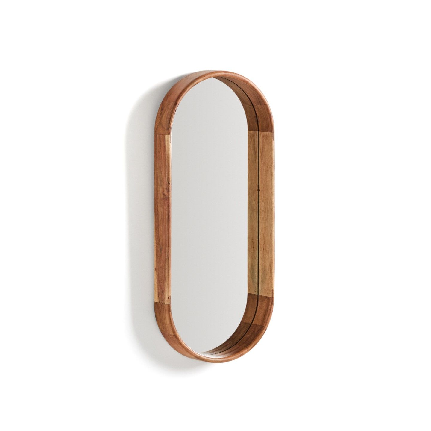 Ovale Acaciahouten Spiegel Berale van Kave Home – Warm & Uniek