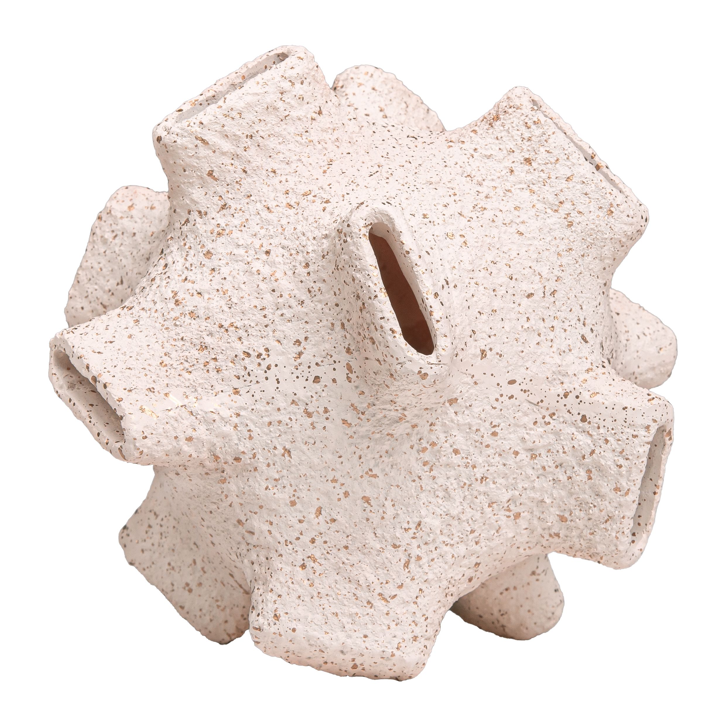 QUVIO Beige Keramiek Ornament – Tijdloze Sfeermaker voor Elk Interieur