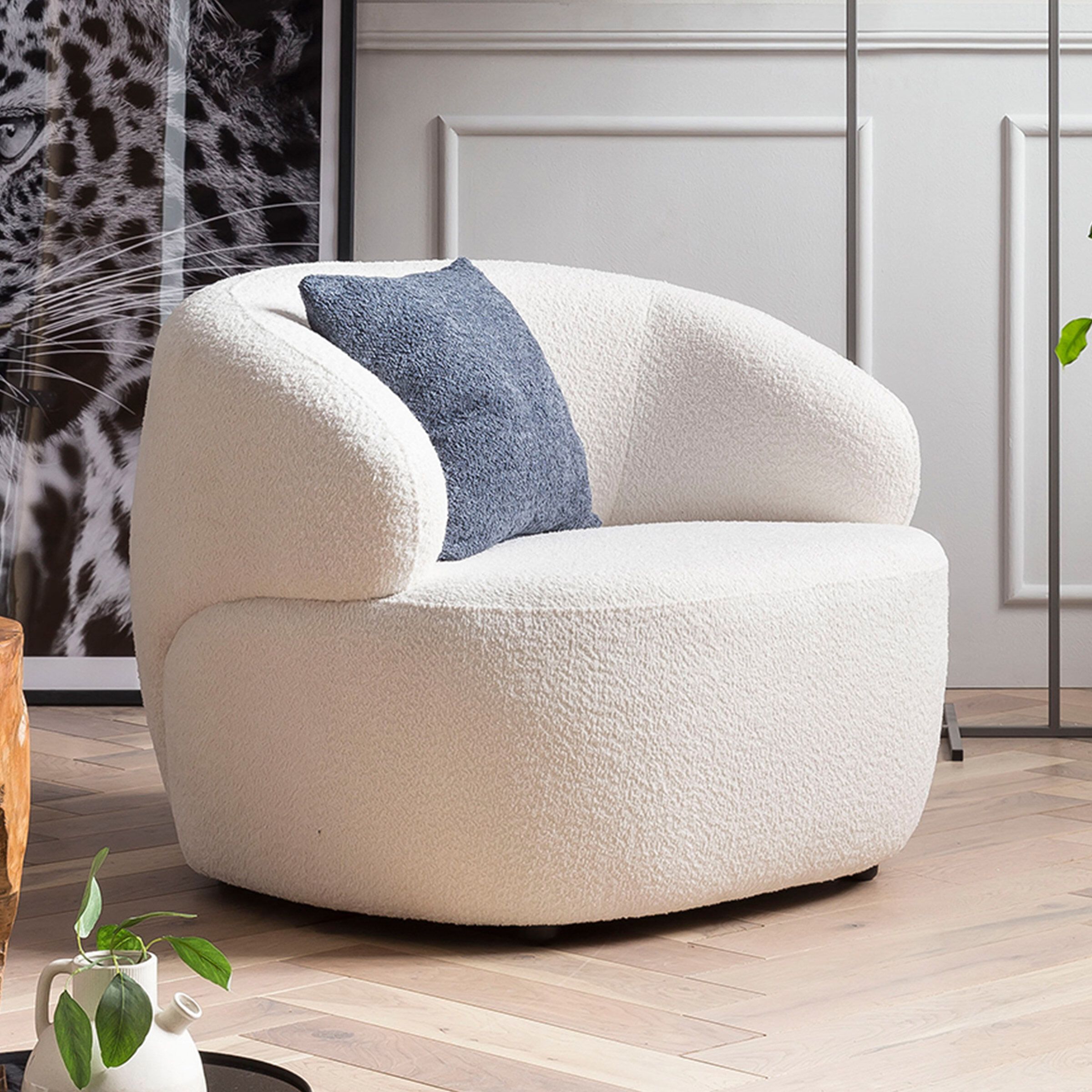 Rayfield Bouclé Fauteuil – Moderne Scandi‑stijl in stralend wit