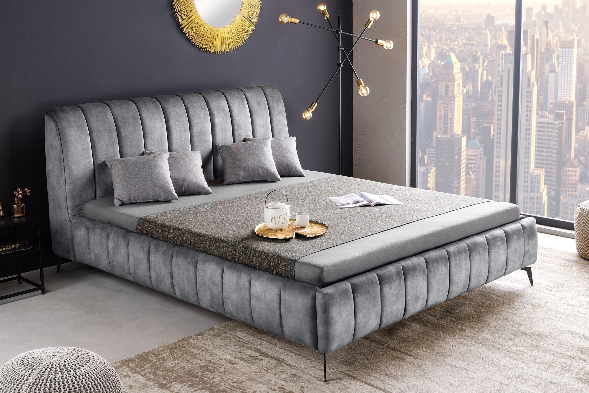 Retro bed Amsterdam 160 × 200 cm – stijlvol comfort in grijs fluweel en zwart metaal