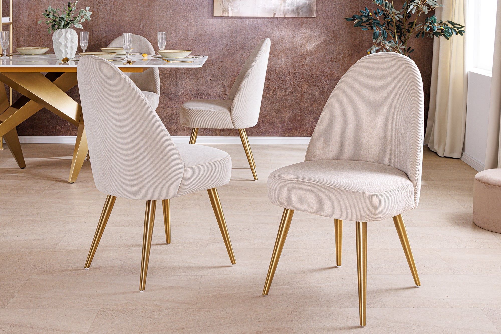 Retro stoel MIA CASA – elegante corduroy zit met gouden details