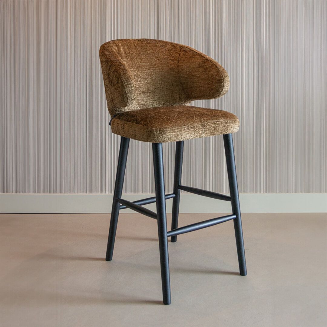 Richmond Barstoel Indigo Triangle – Luxe gouden barkruk voor de moderne woning