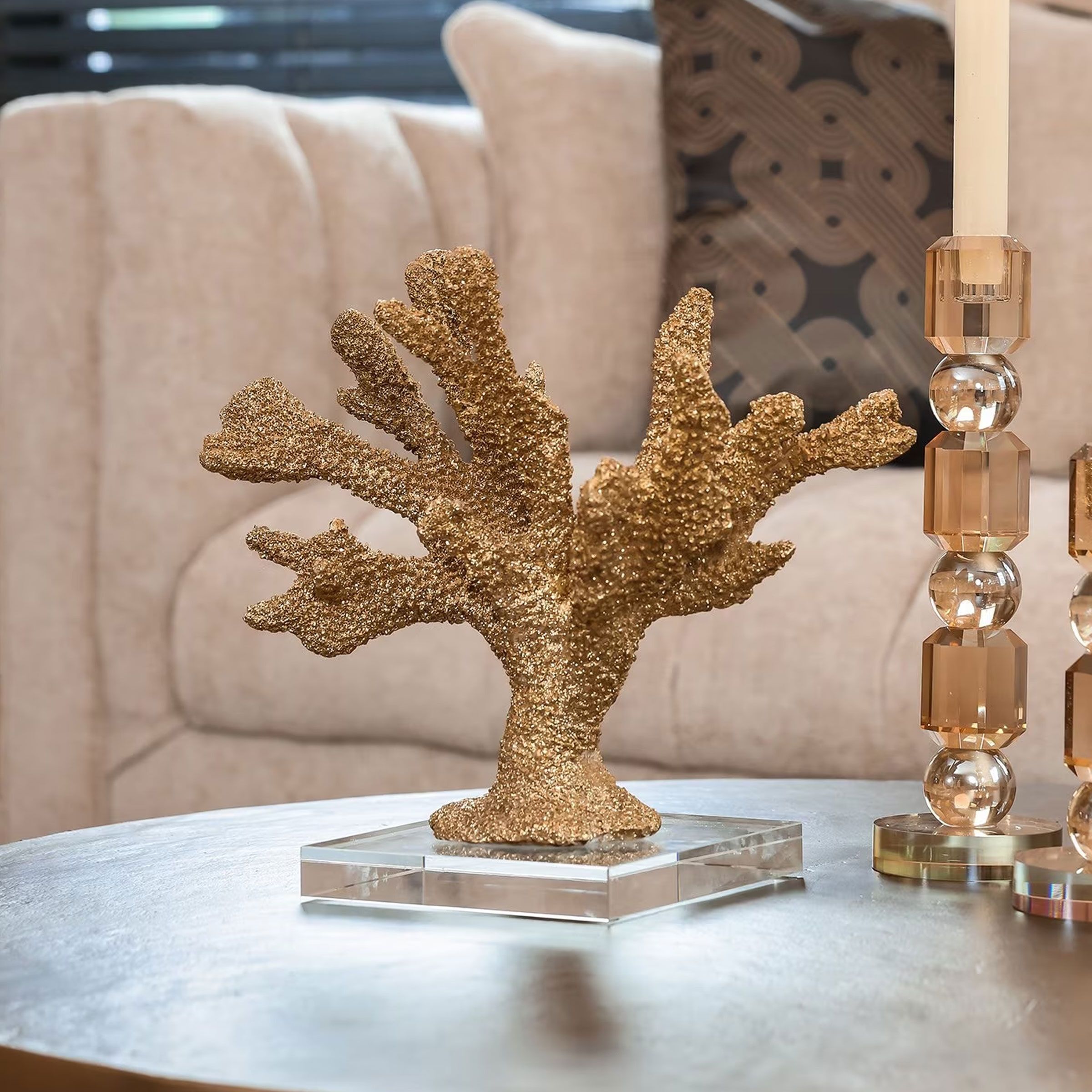 Richmond Faux Koraal Mette in Goud – Elegante decoratie voor elk interieur