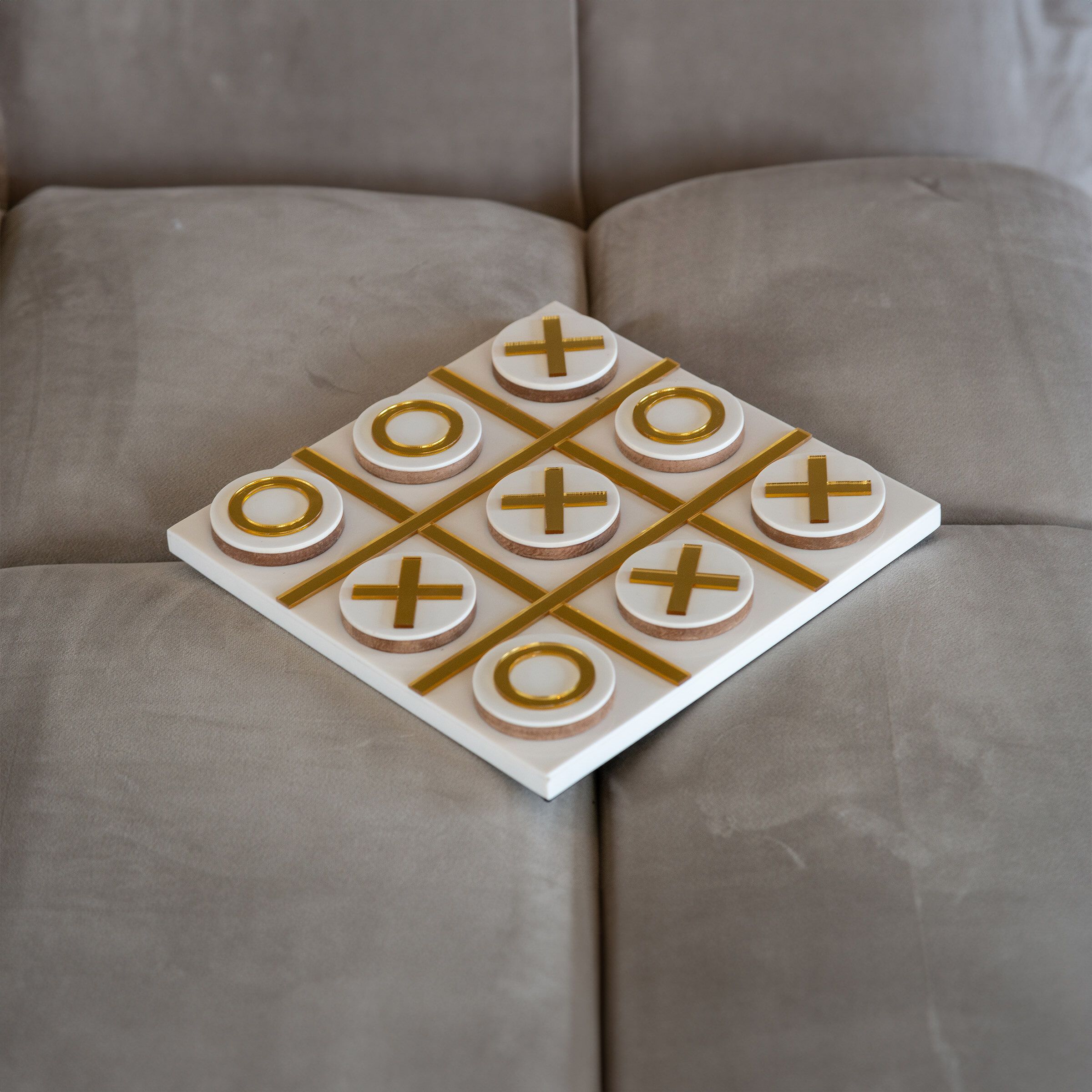 Richmond Ornament Maylie – Wit Boter Kaas en Eieren voor een speelse woonlook