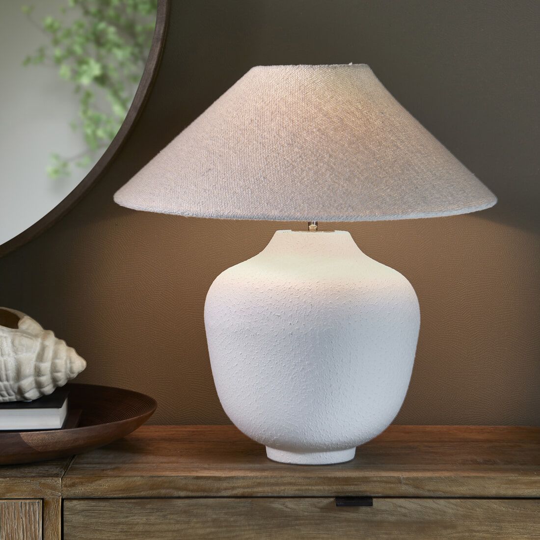Rivièra Maison Beauchamp Tafellamp – Elegante Witte Vaasvorm