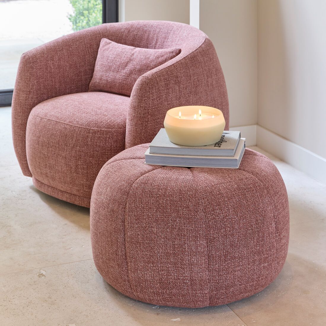Rivièra Maison Falcone Poef in Coral Pink – Luxe en Comfort voor elk Interieur