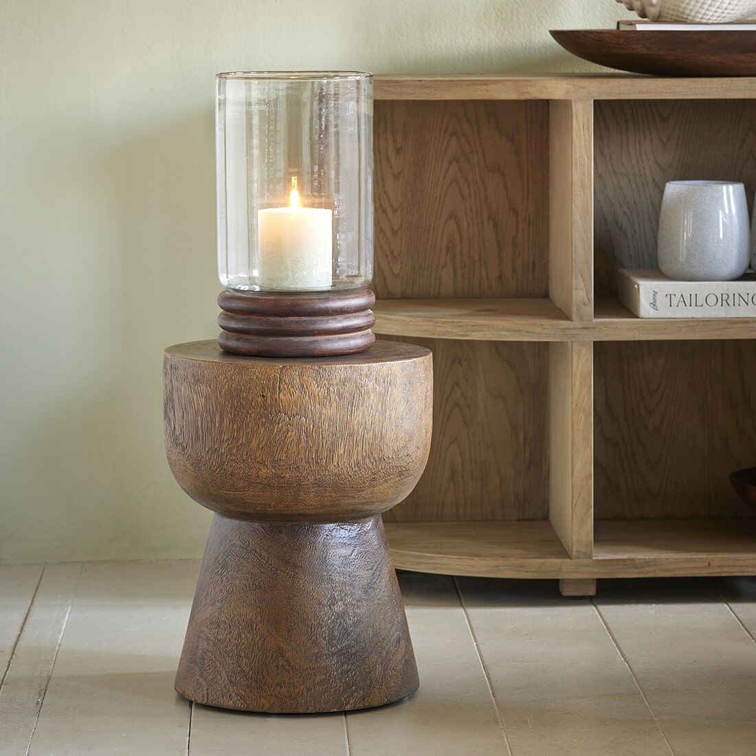 Rivièra Maison Ronde Bijzettafel Cala Llonga – Warme Suarhout in Elegant Bruin