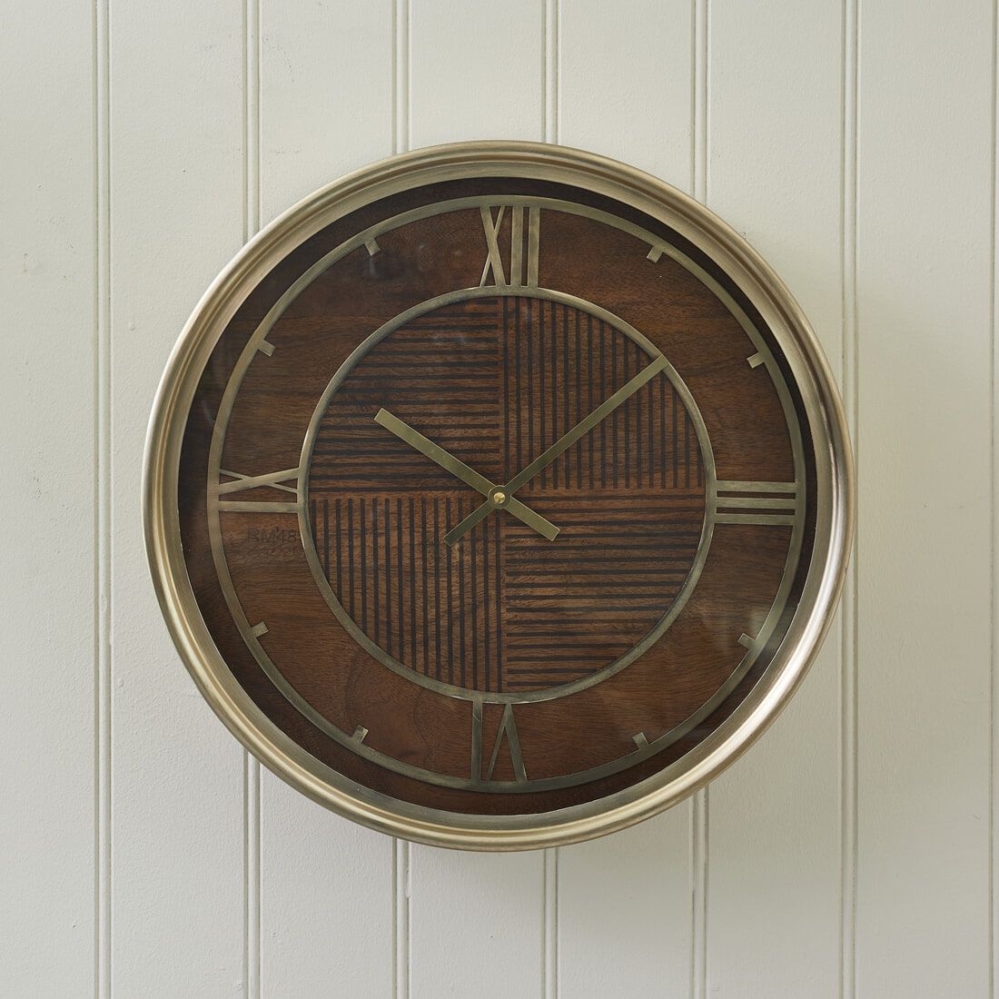 Rivièra Maison Sebastiaan Wandklok – Elegante Mangohouten Tijdwaarneming