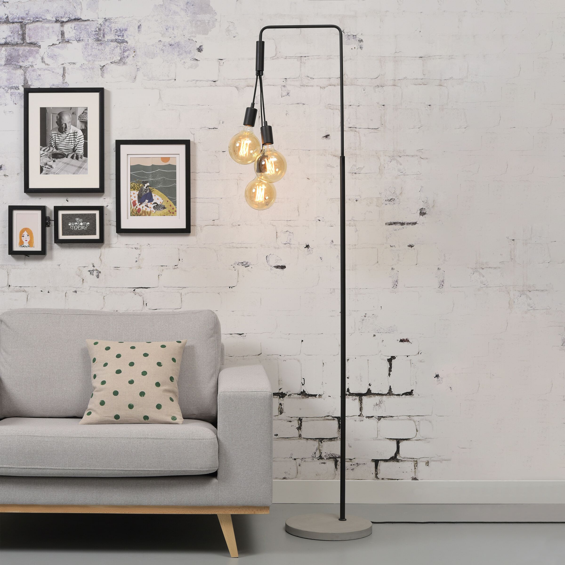 RoMi Oslo 3‑lampen vloerlamp – Strak zwart design met verstelbare helderheid