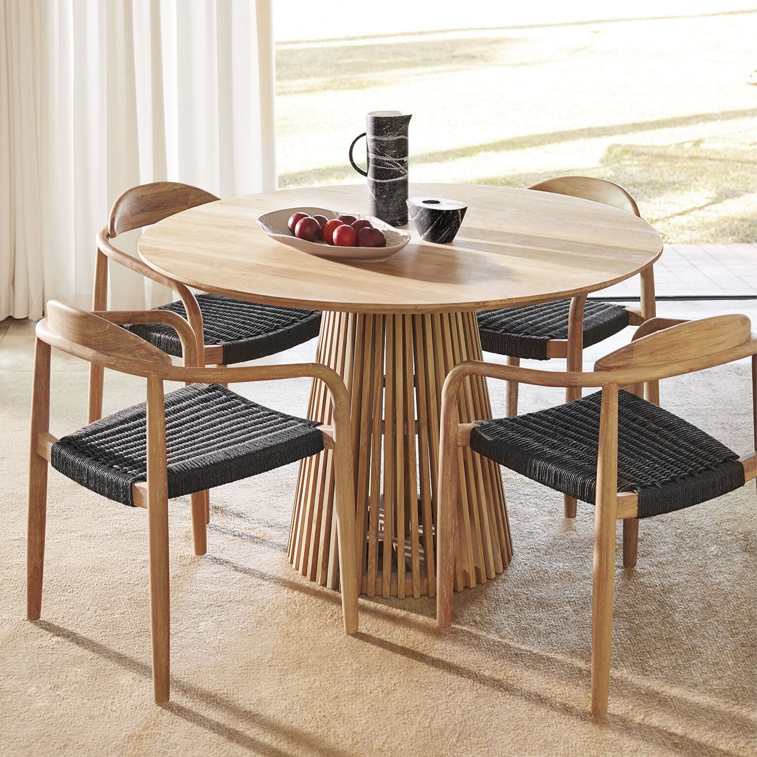 Ronde eettafel Jeanette van Kave Home – 120 cm teakhout, natuurgetrouw