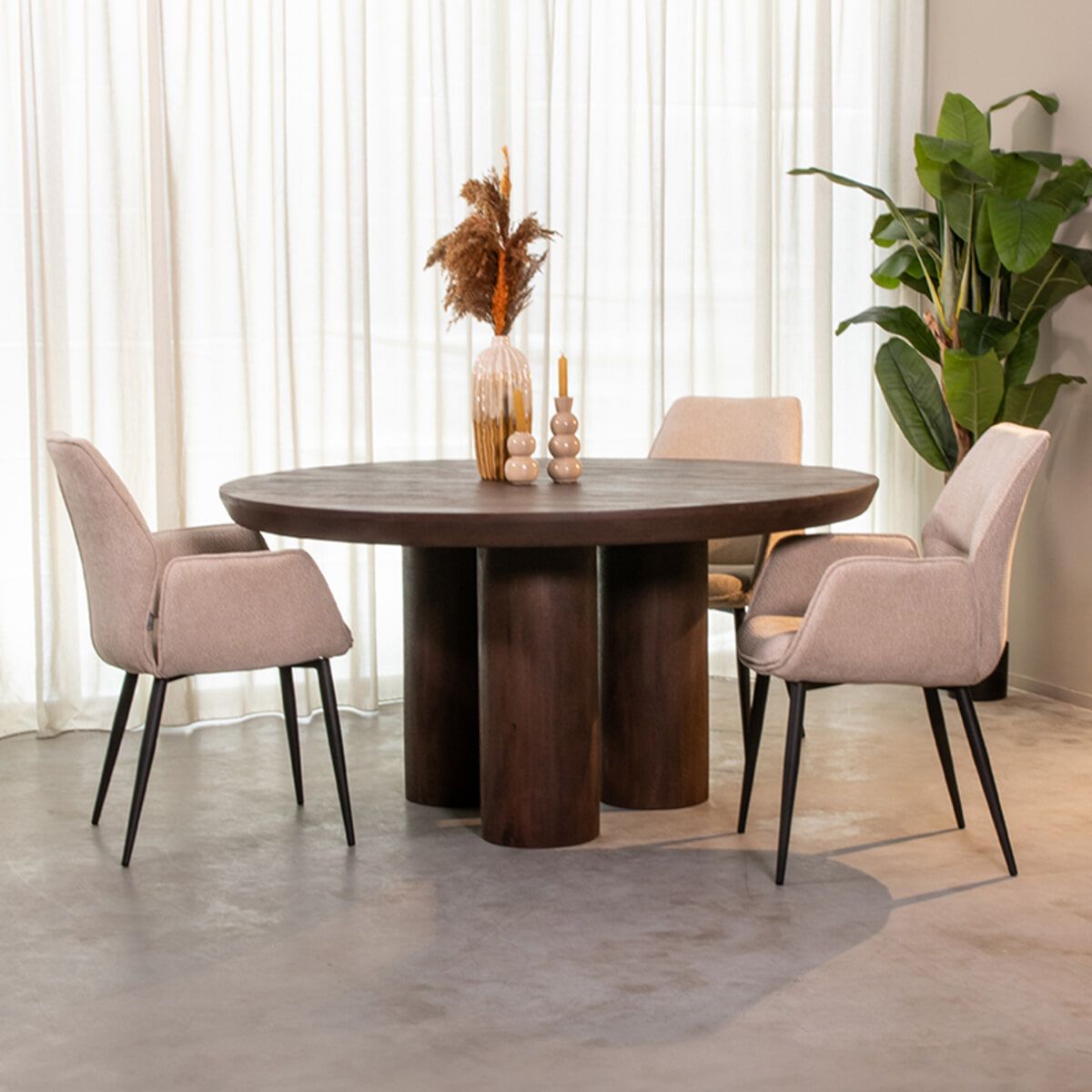 Ronde eettafel Olly – 150 cm Espresso Mangohout van LABEL51