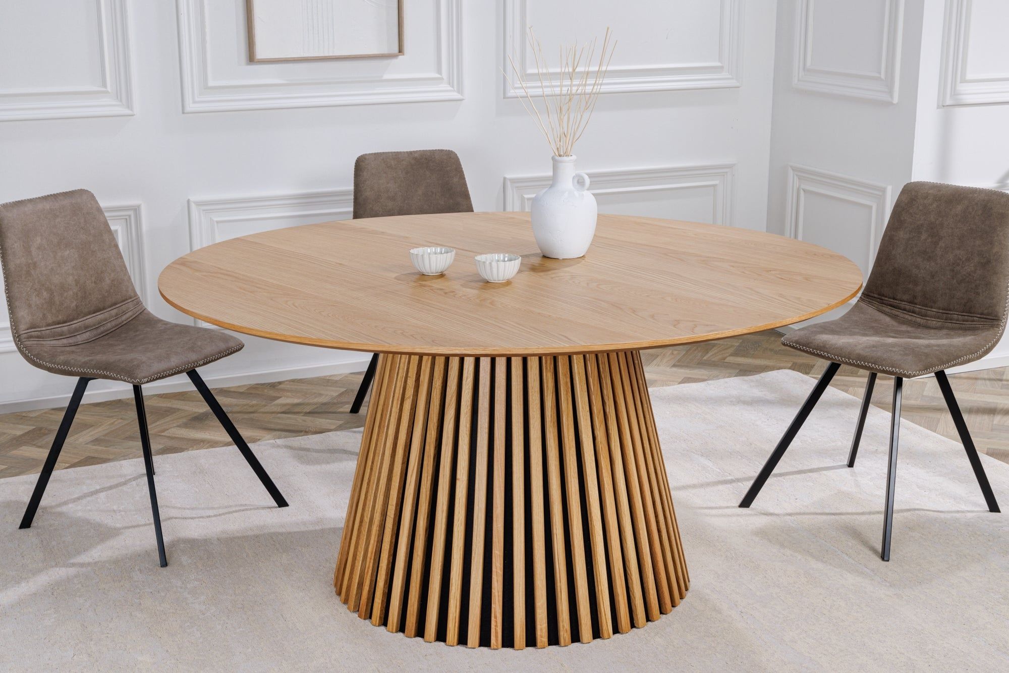 Ronde eettafel Valhalla Wood 120 cm – Tijdloos eiken met kolomvoet