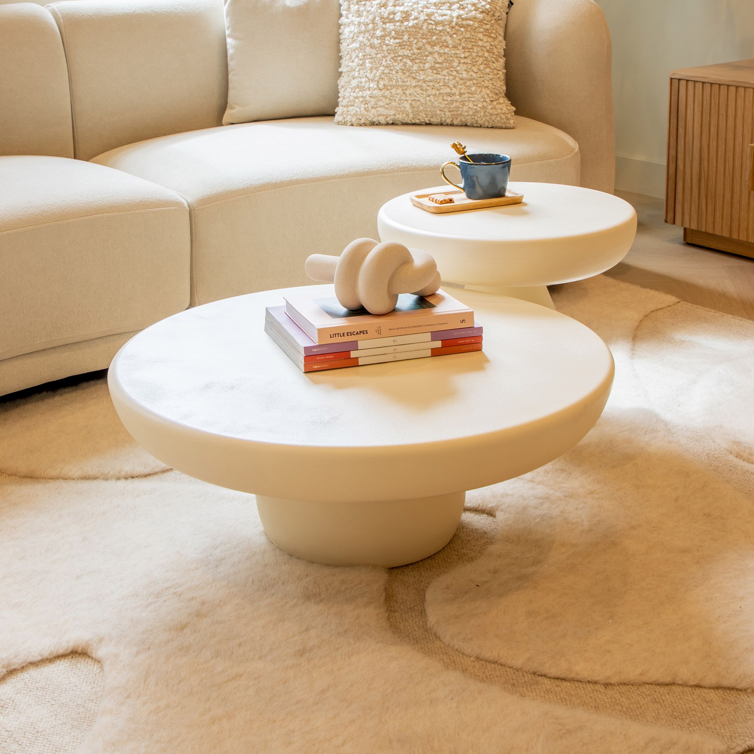 Ronde Japandi Salontafel Jake van Sohome – Set van 2 in Beton/Wit