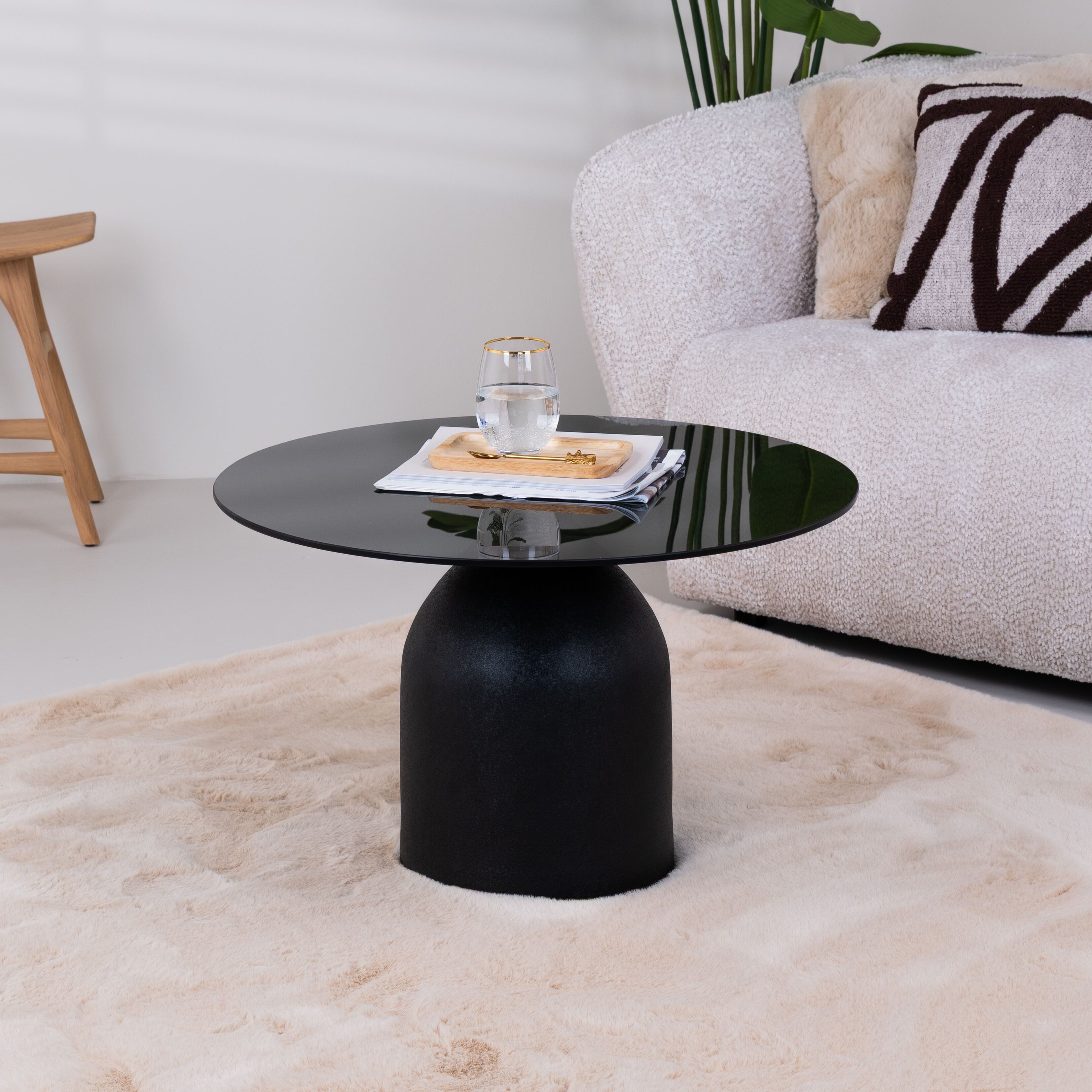 Ronde Salontafel Indira van Sohome – Zwart, 70 cm, Glas & Staal