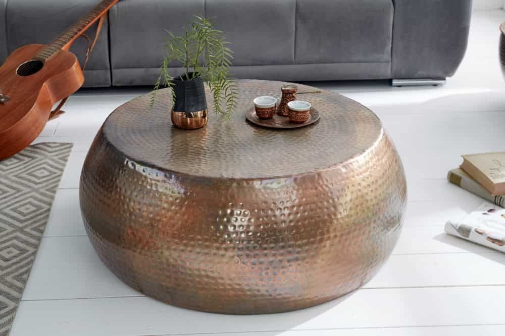 Ronde salontafel ORIENT – 80 cm handgemaakt met gevlamde koperafwerking