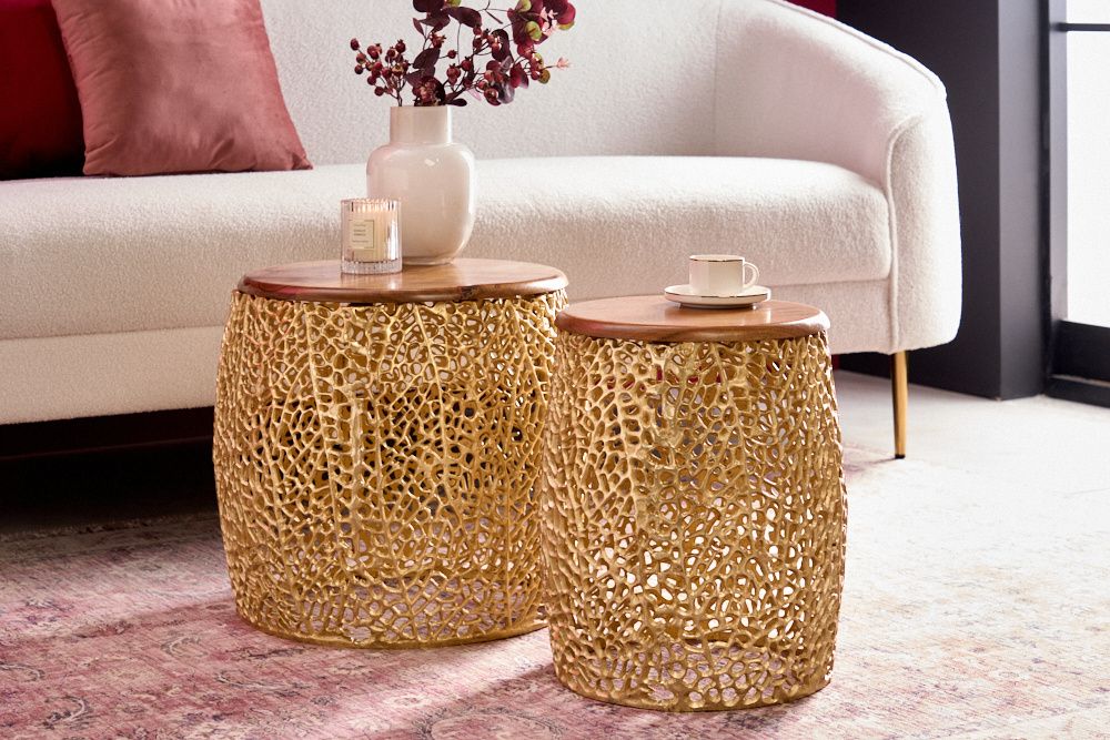 Set van 2 filigrane design salontafels ABSTRACT LEAF – Goud & acaciahout