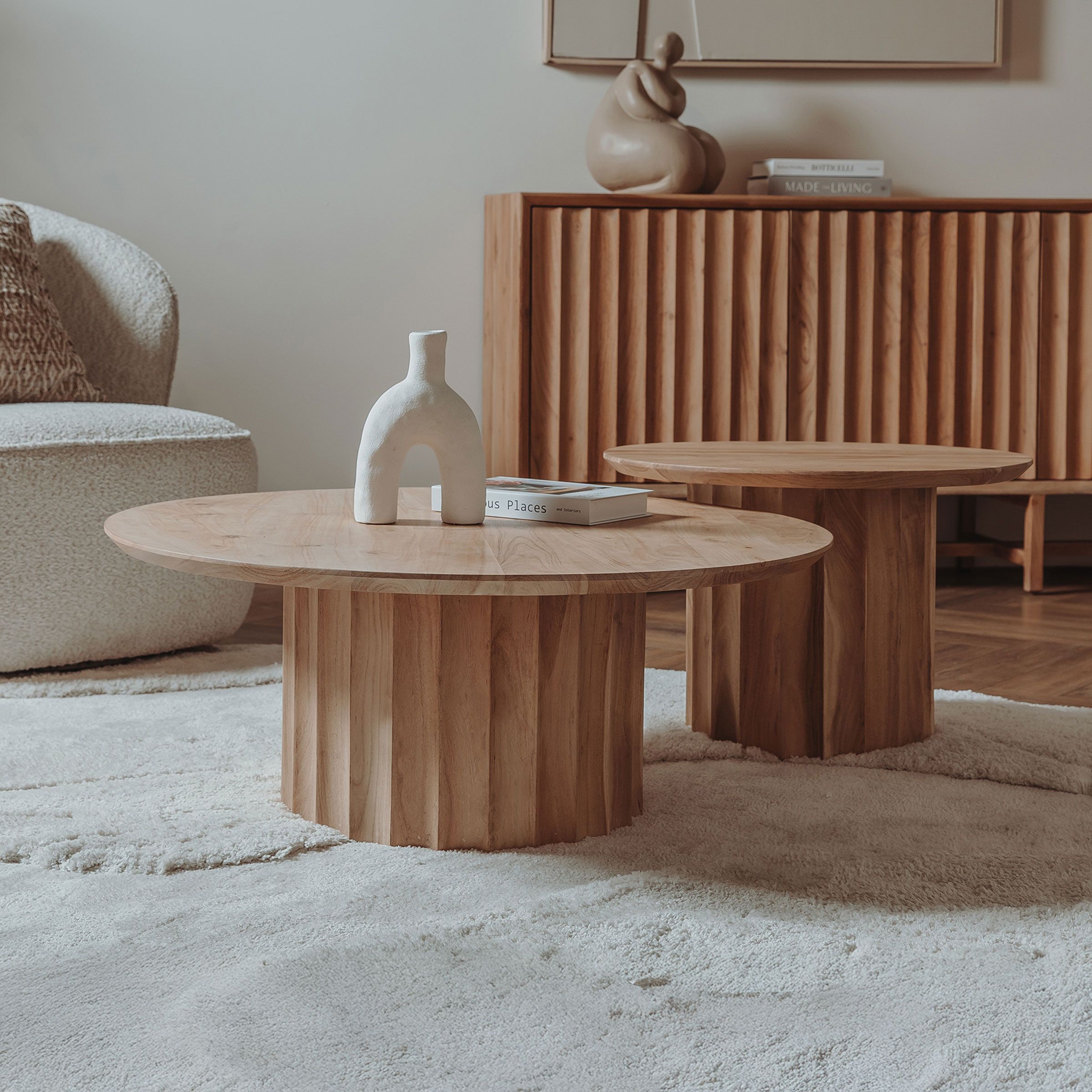 Set van 2 ronde salontafels van massief acaciahout – Tower Living Crotone