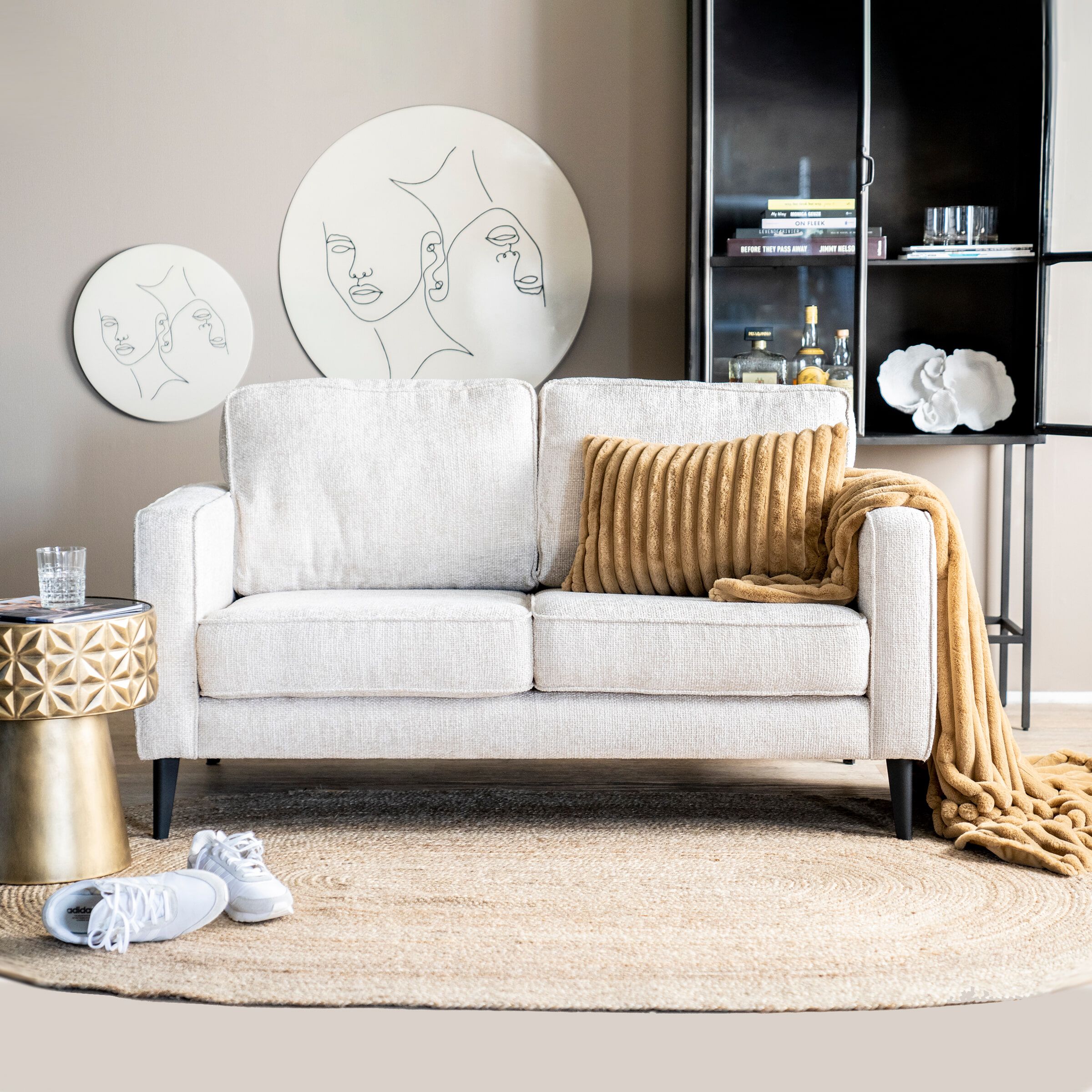 SEVN Paulette 2‑zits bank – Chenille Naturel voor een warme, moderne woonkamer