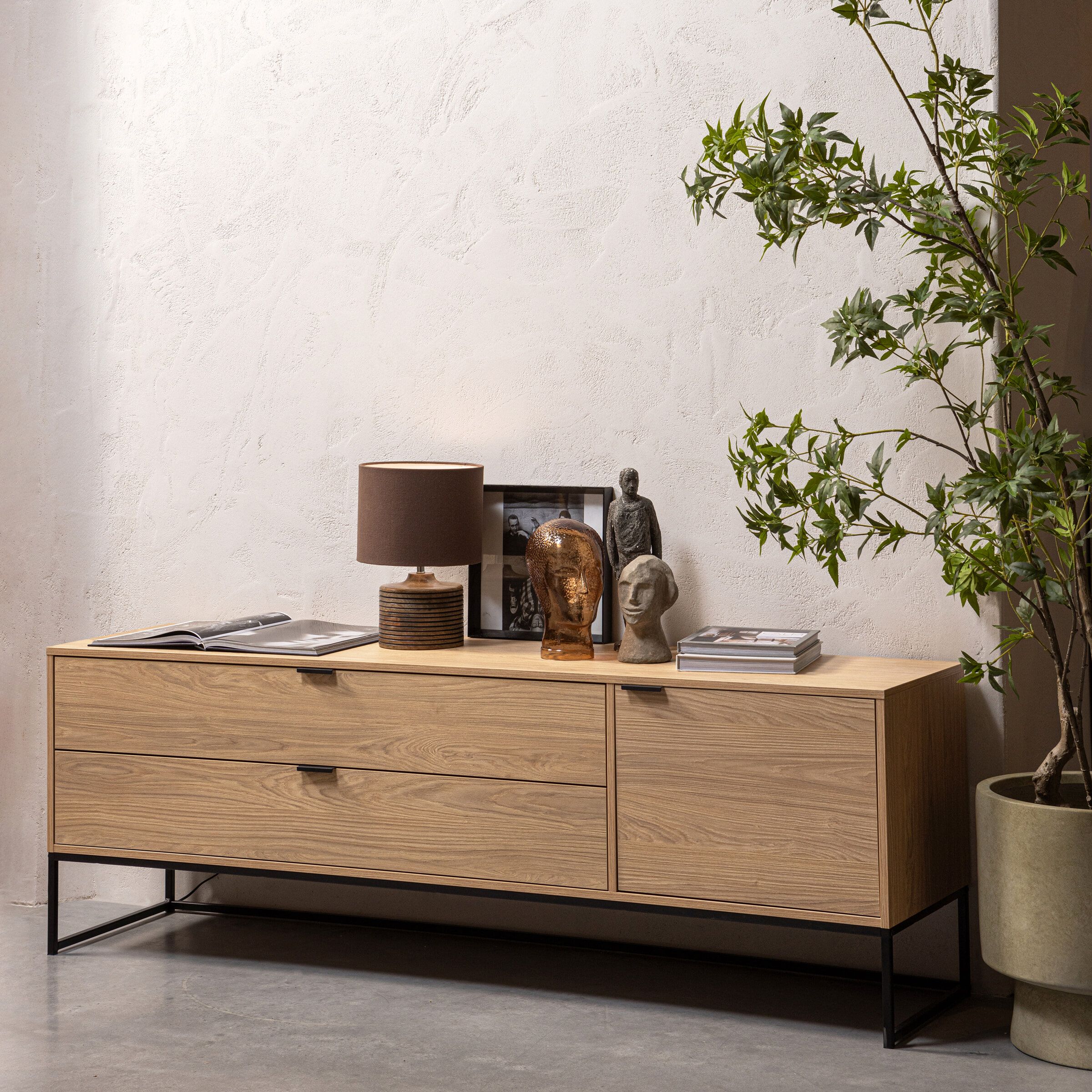 Silas TV-meubel van eiken – 180 cm, naturel, modern design | WOOOD