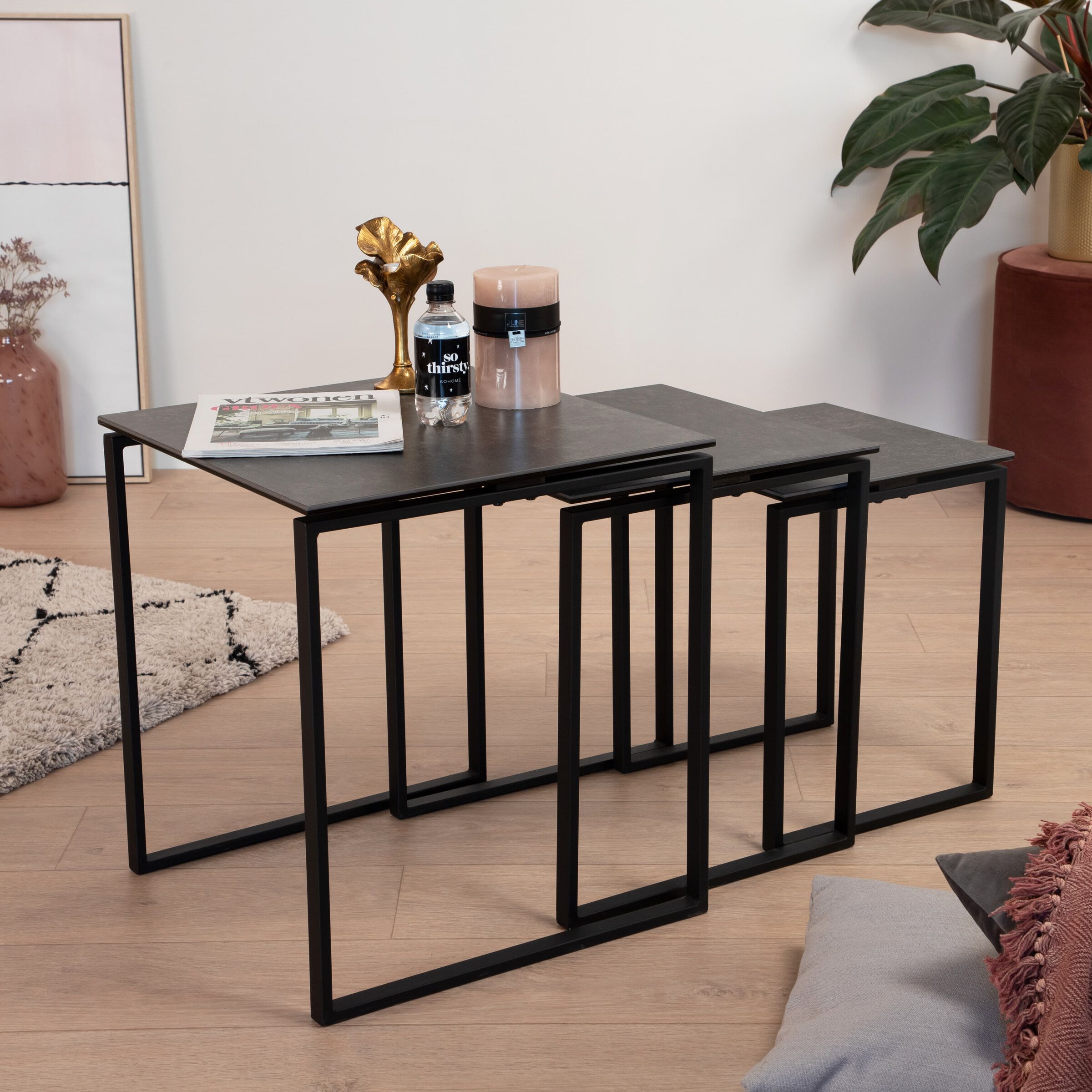 Sohome Bijzettafel Parker – Moderne keramische nesttafel in zwart (set van 3)