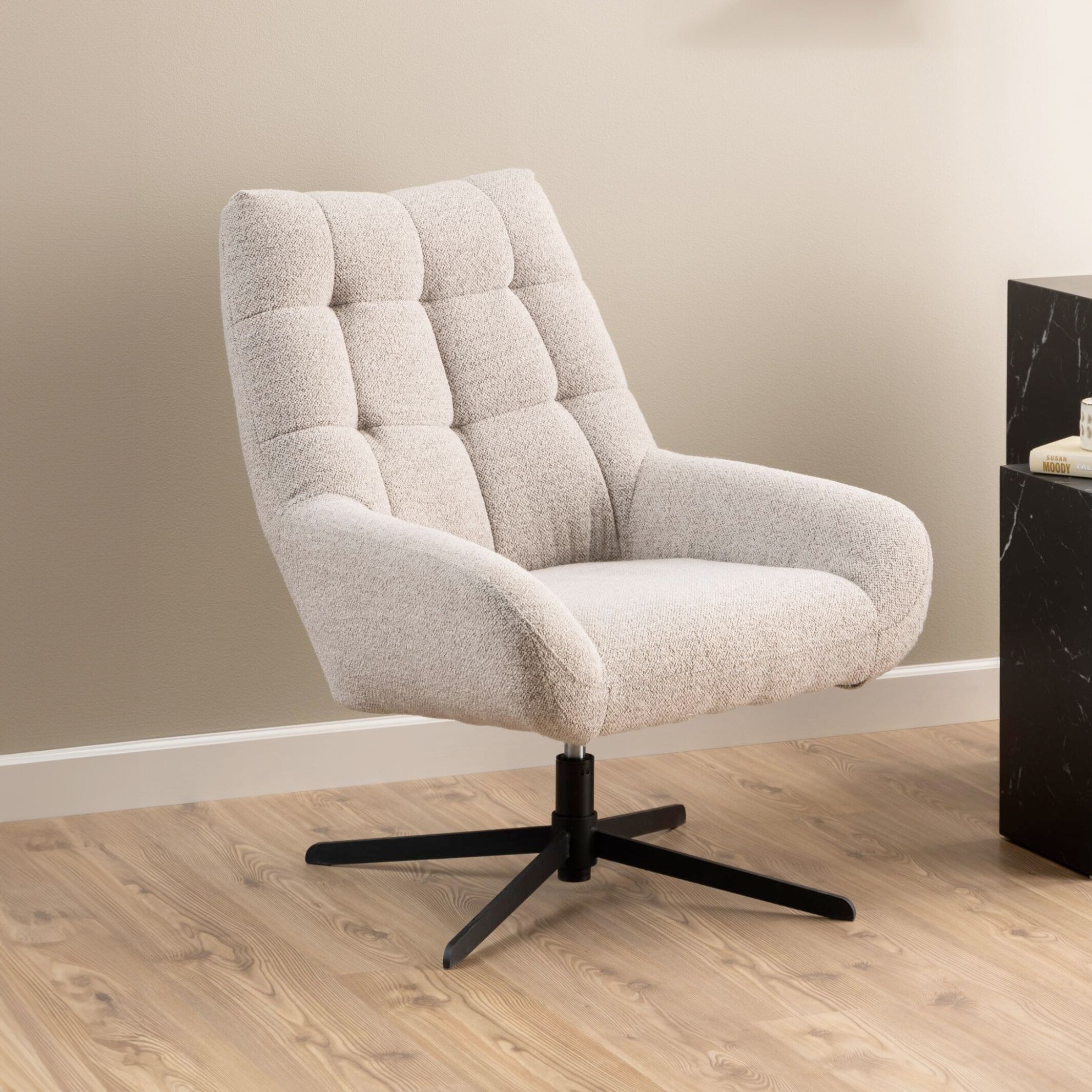 Sohome Draaifauteuil Nela Bouclé – Elegante Beige Relaxstoel