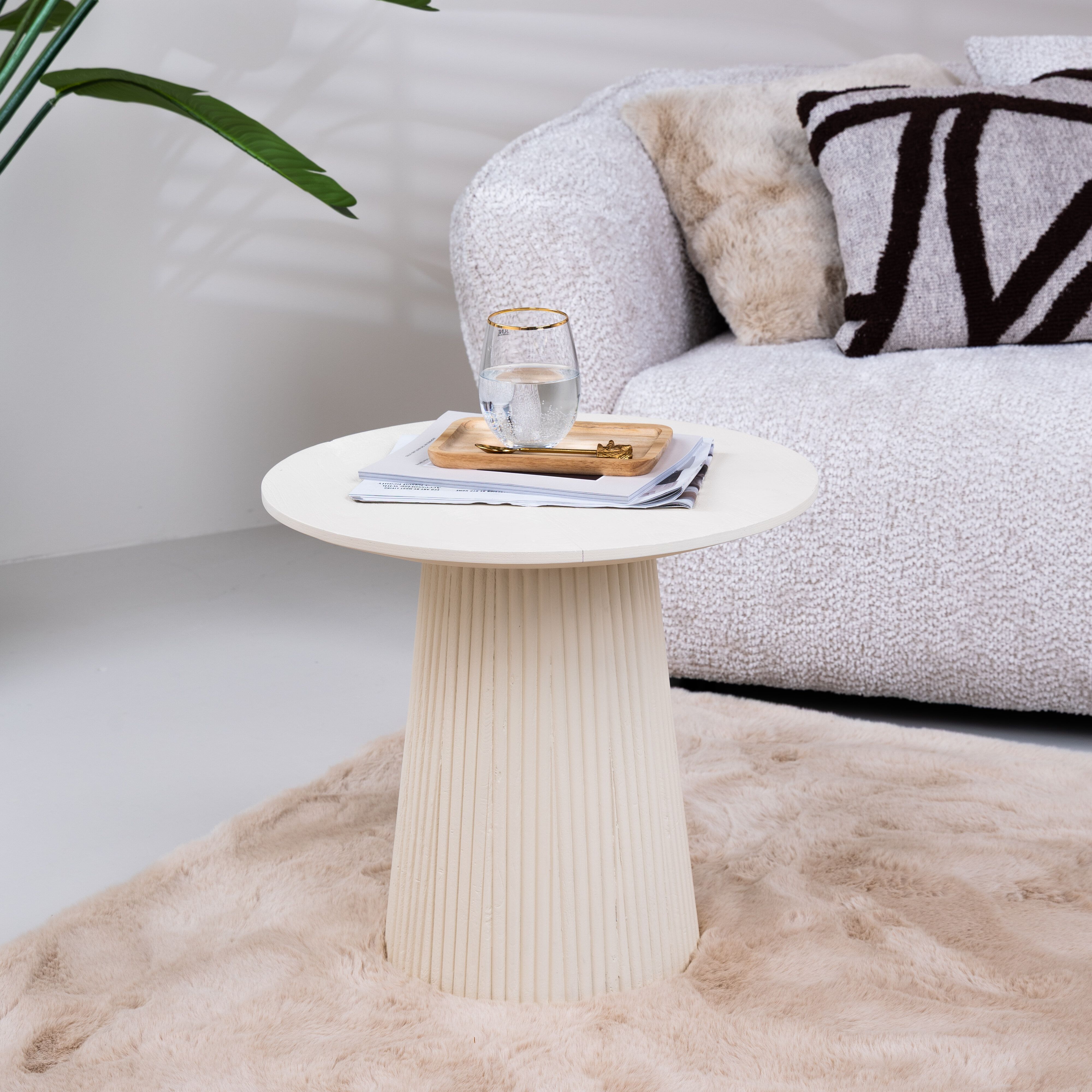 Sohome ronde bijzettafel Puck – 50 cm, mangohout & ivoorkleur