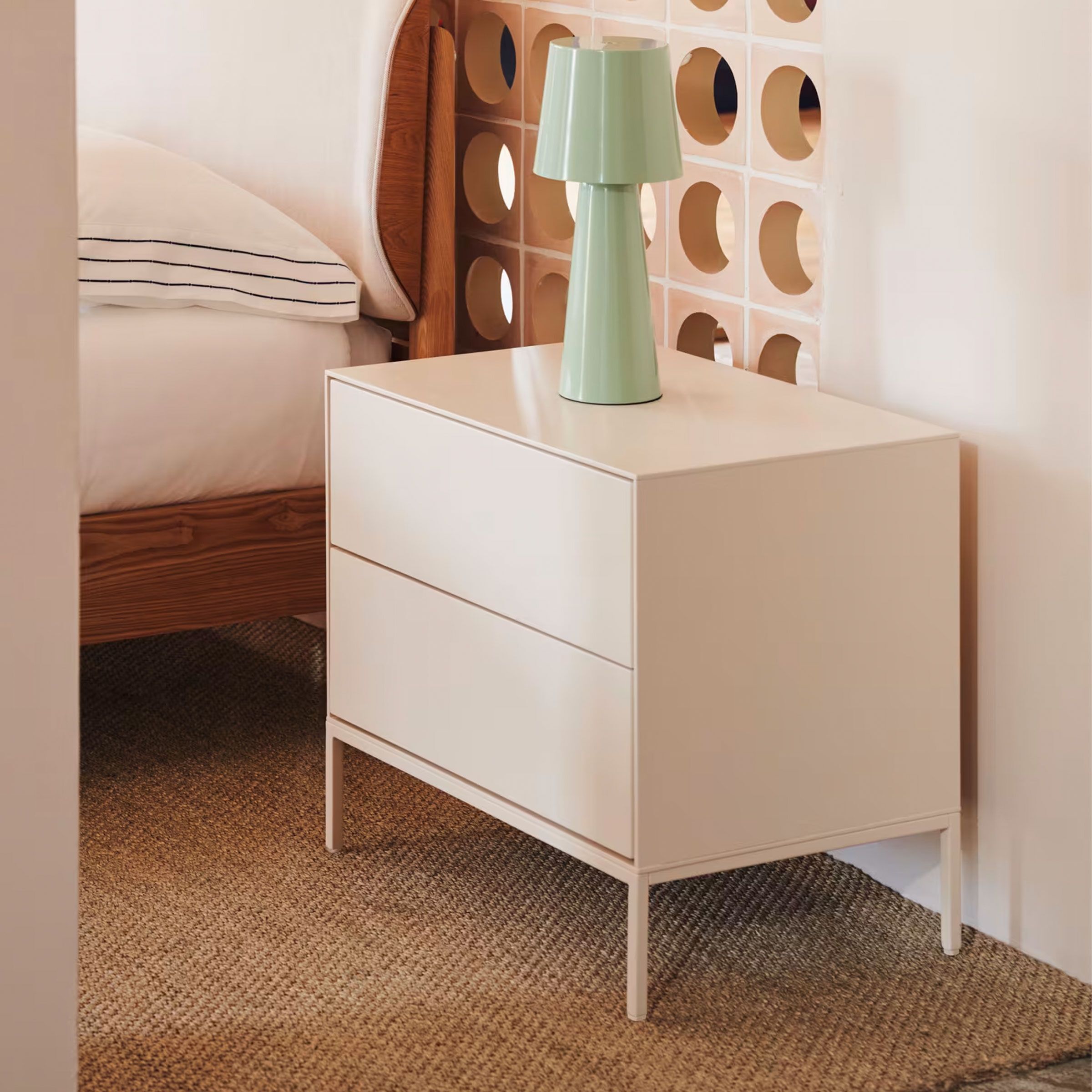 Stijlvol & Functioneel: Nachtkastje Vedrana 60 × 40 cm in Stralend Wit